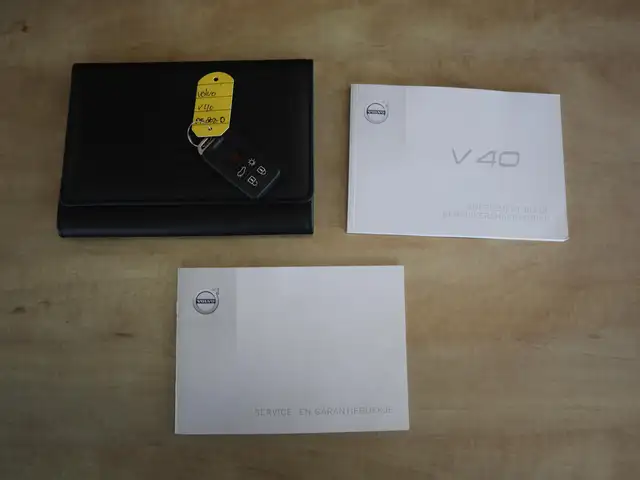 Volvo V40 view 28