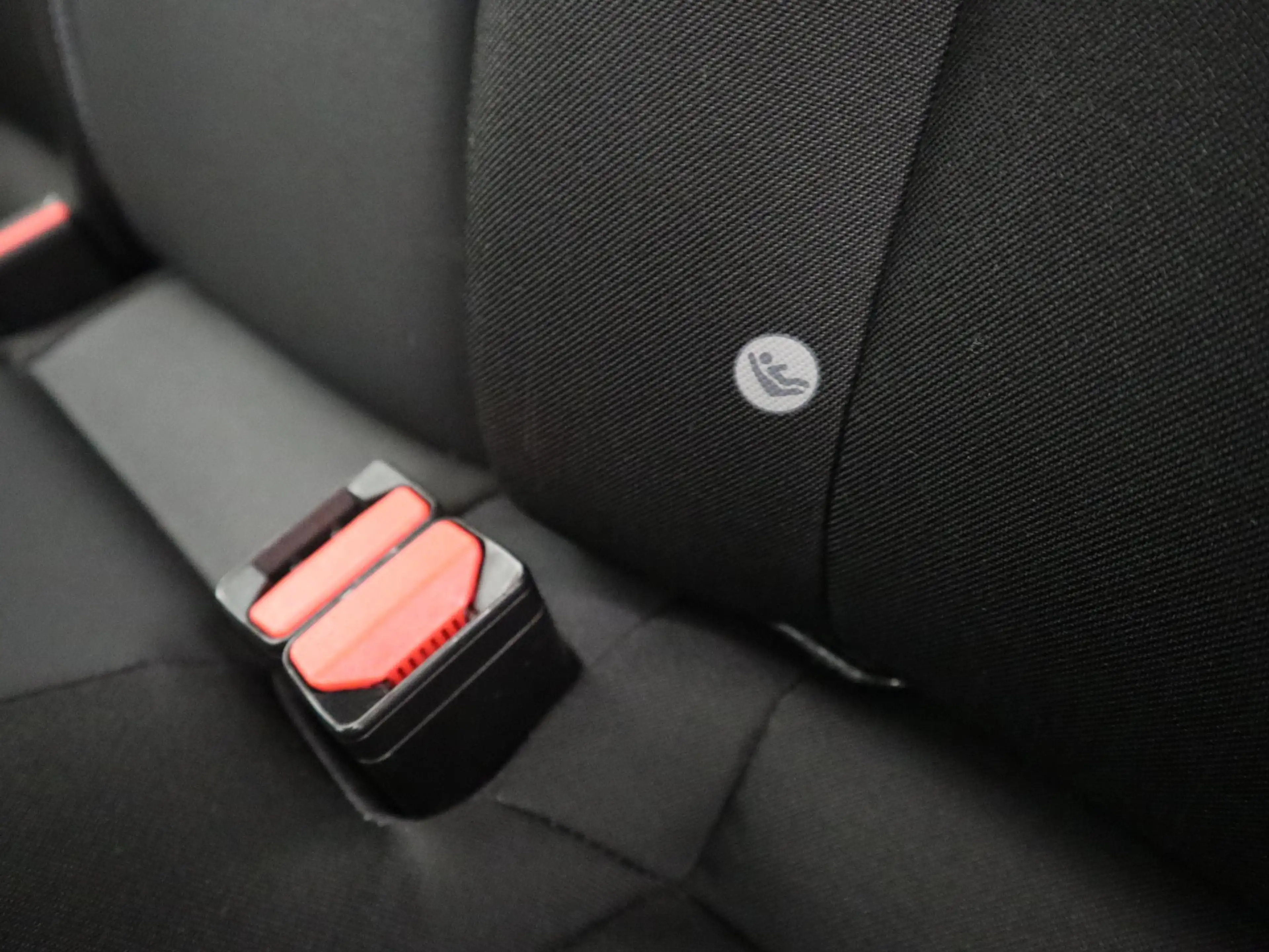 Volvo V40 2.0 T2 Nordic+ FULL LED / STANDKACHEL / STOELVERW — photo 37