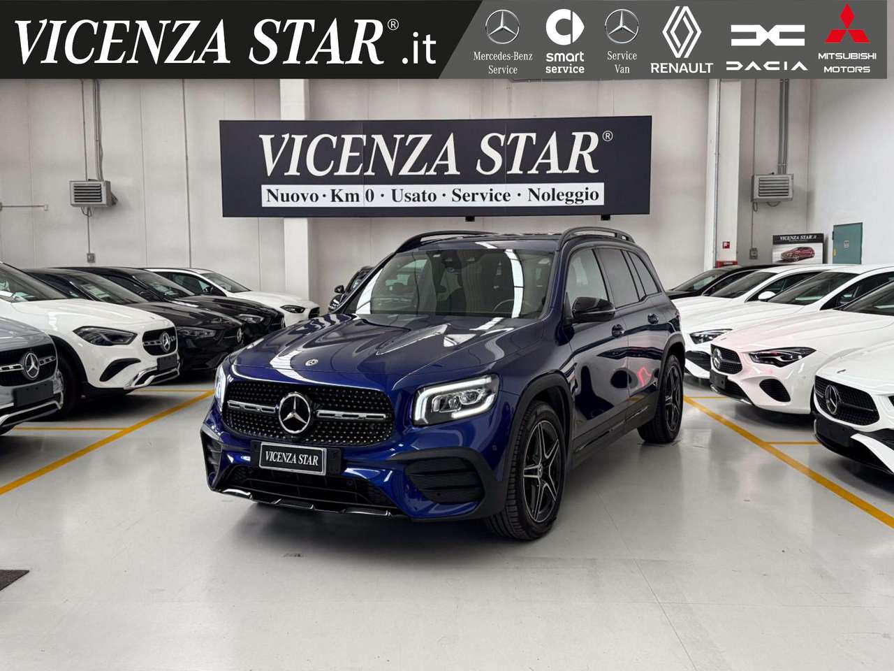 Mercedes-Benz GLB 200 d AMG PREMIUM