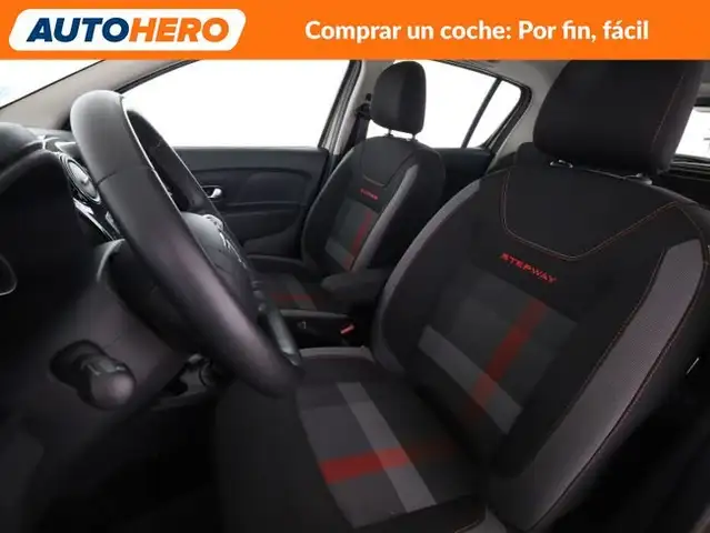 Dacia Sandero view 11