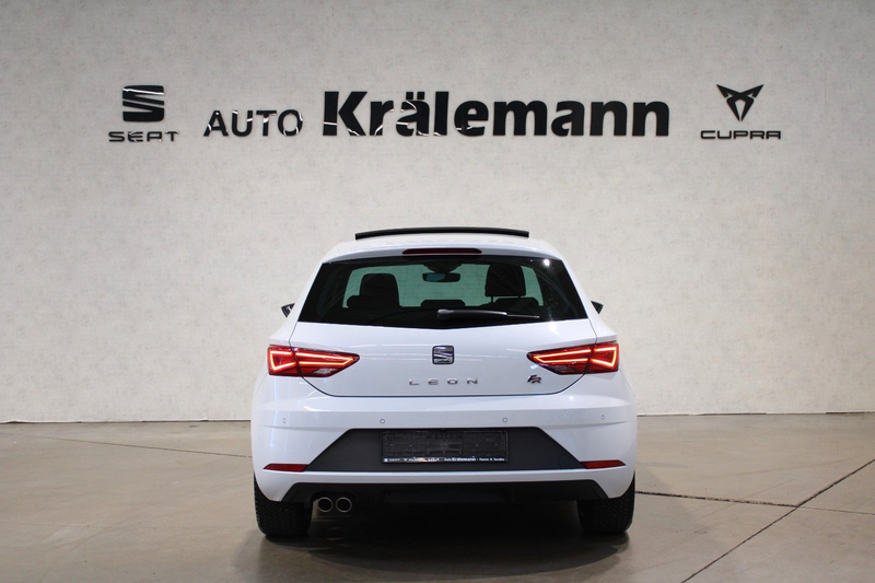 SEAT Leon FR 1,5 TSI Panoramadach — photo 6