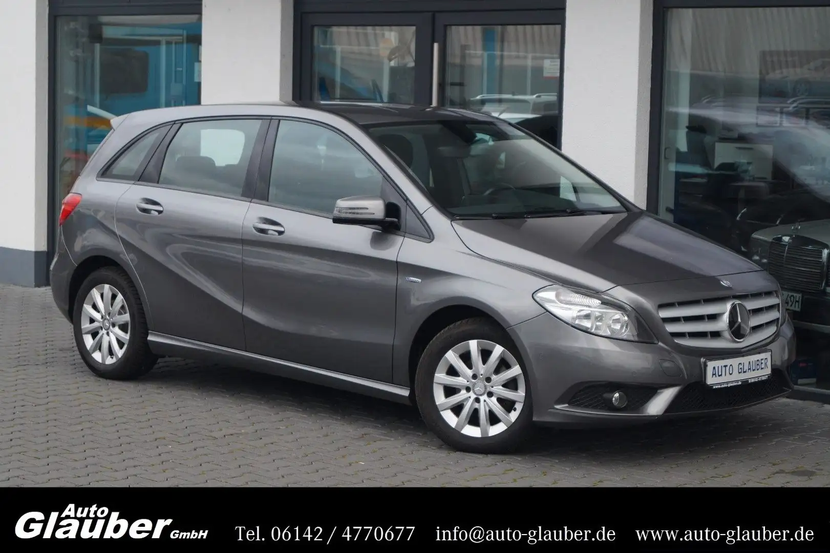 Mercedes-Benz B 180 CDI Navigation/Sitzheizung/PTS/AHK/2.Hand Grau - 1