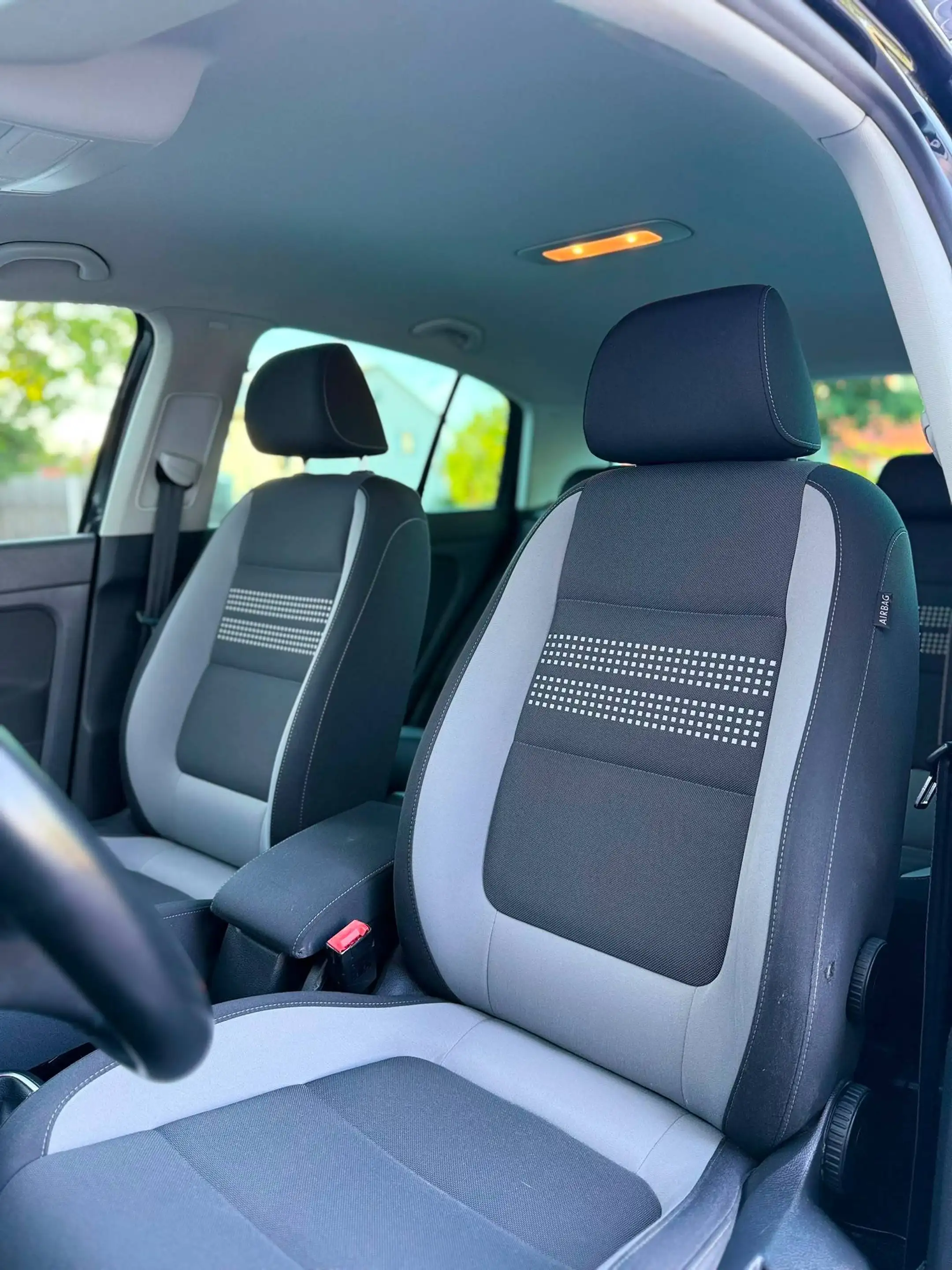 Volkswagen Golf Plus Life — photo 10