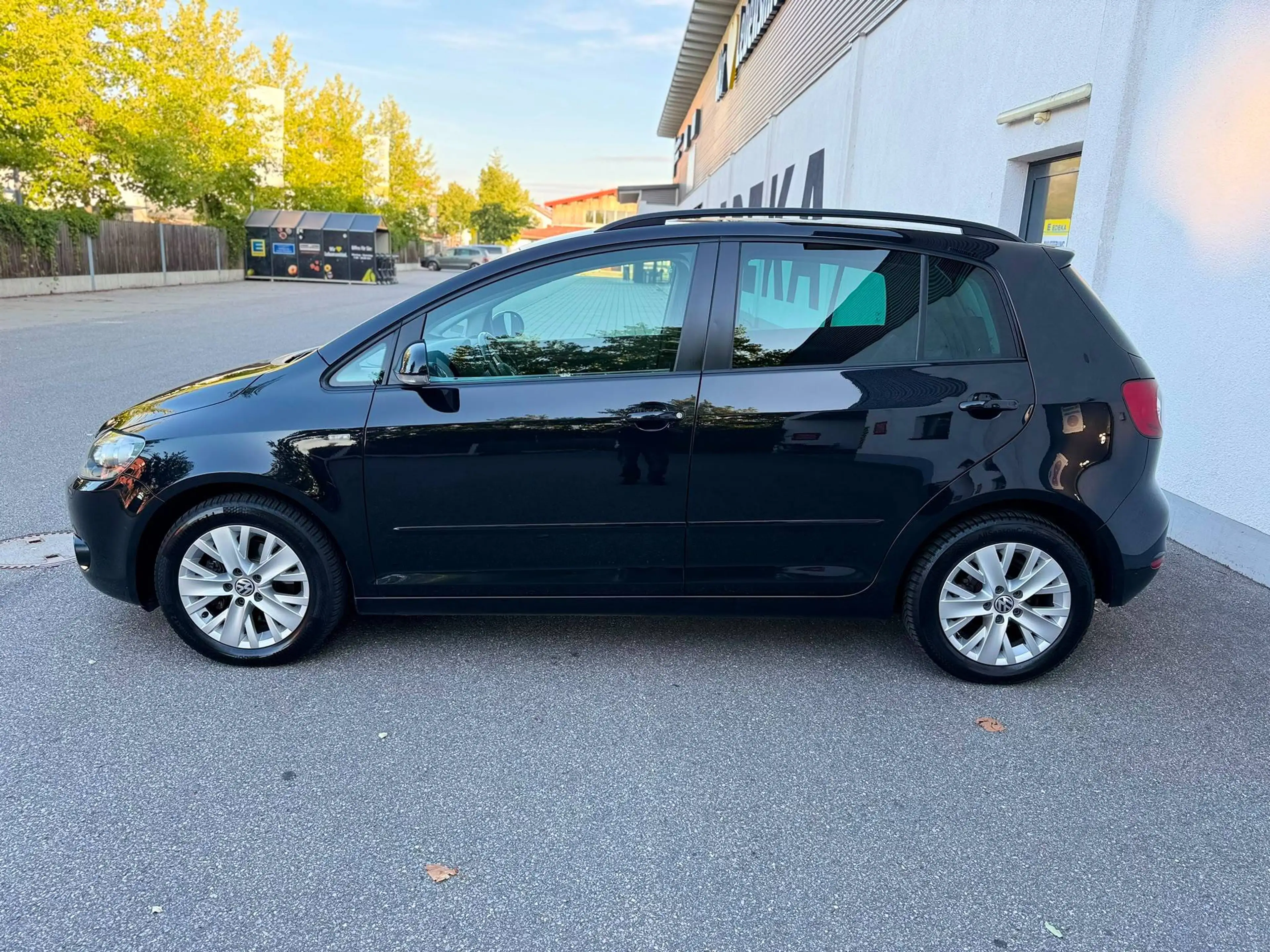 Volkswagen Golf Plus Life — photo 8
