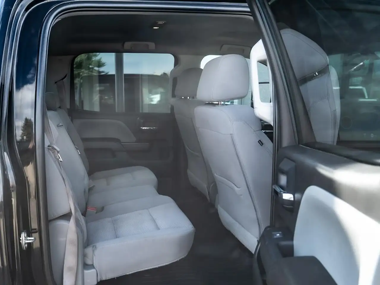 Chevrolet Silverado 2500 снимка Chevrolet Silverado 2500