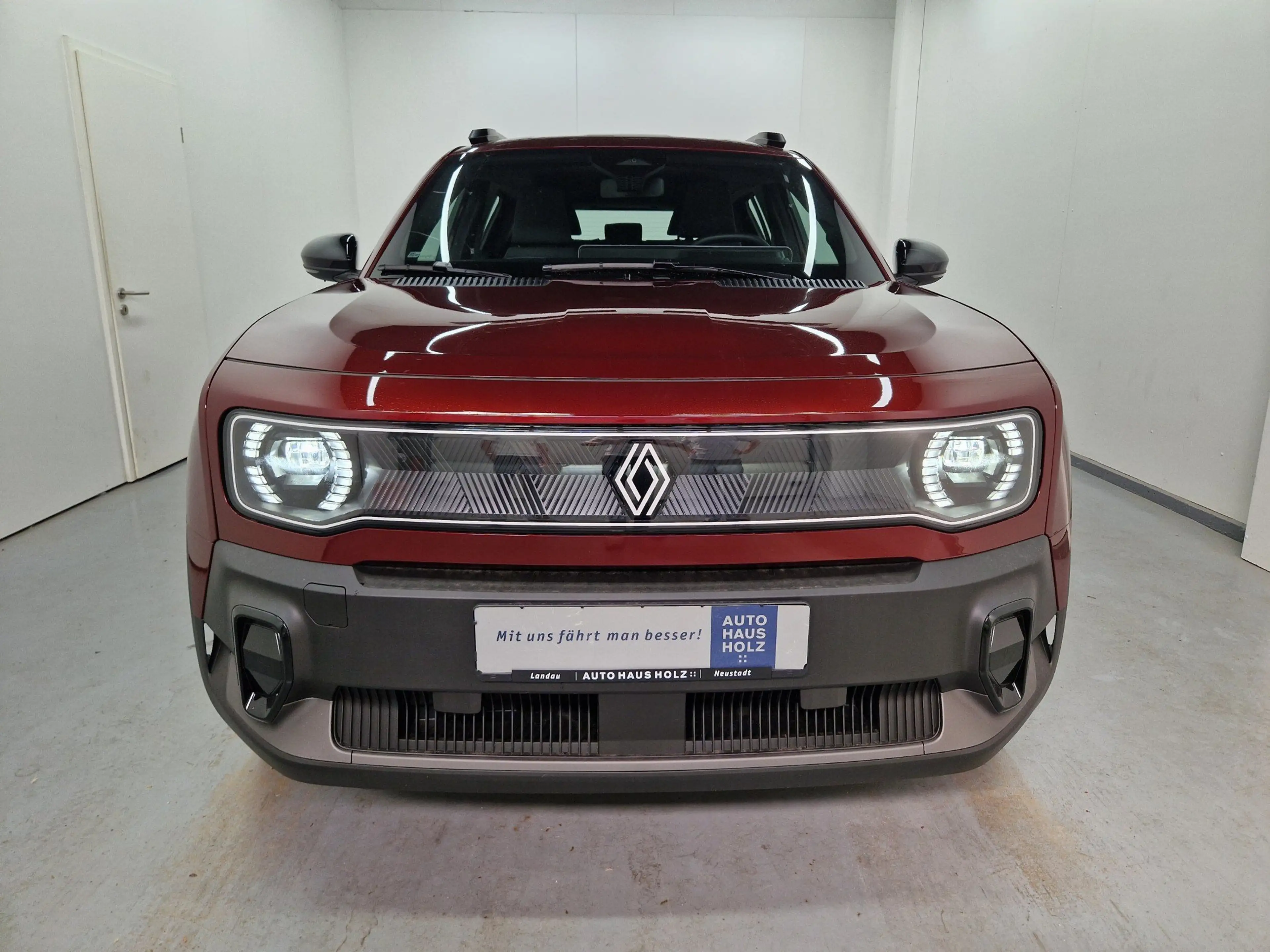Renault R 4 E-Tech Evolution 120 Urban Range — photo 6