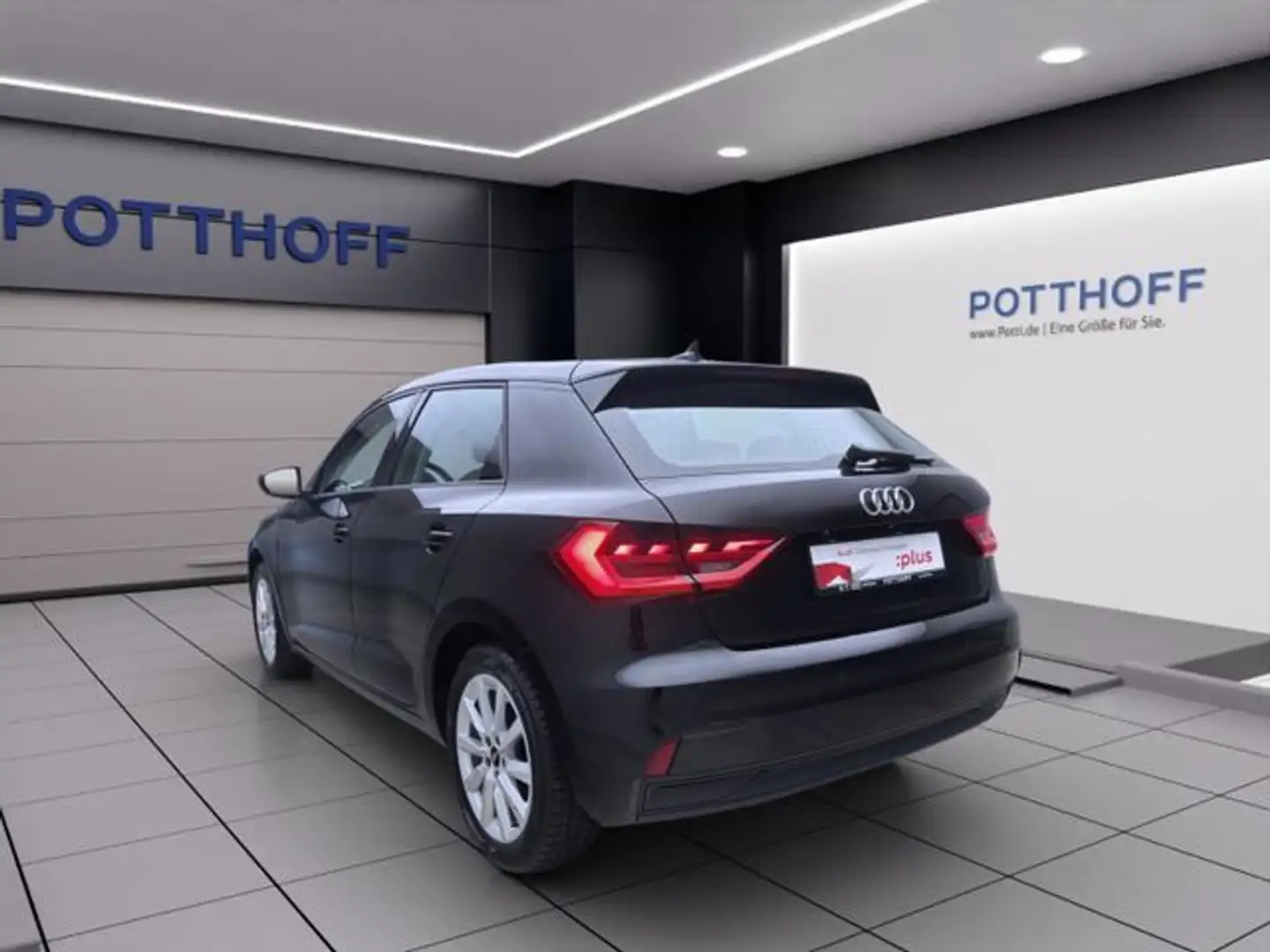 Audi A1 25 TFSI PDC LED SITZHZG GRA Schwarz - 2