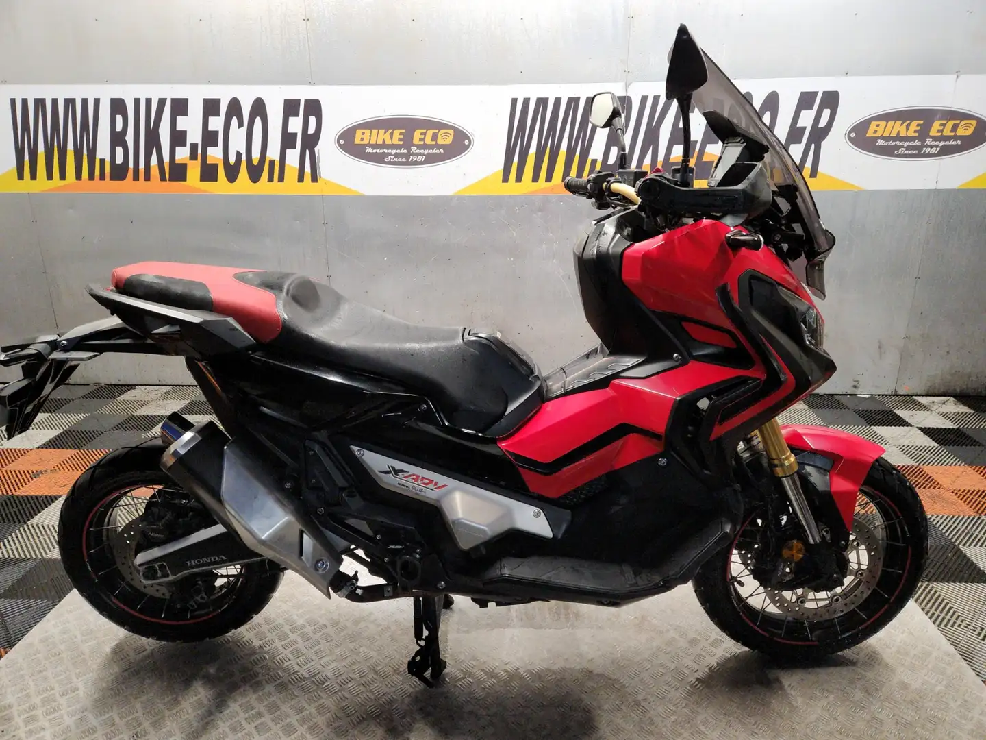 Honda X-ADV Piros - 1