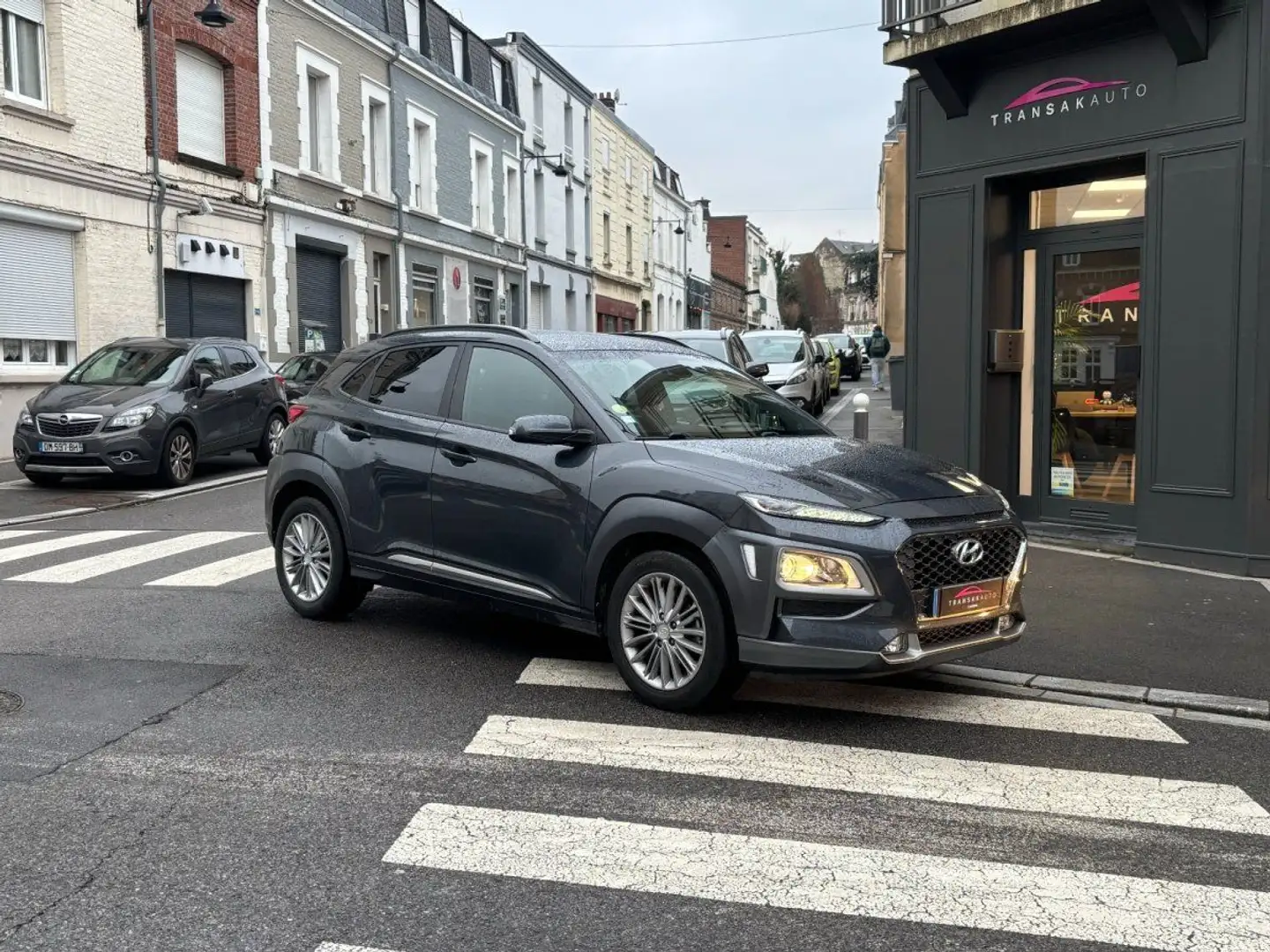 Hyundai KONA 1.6 CRDi DCT-7 Creative AFFICHAGE TETE HAUTE Grau - 2