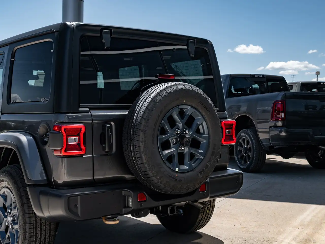 Jeep Wrangler снимка Jeep Wrangler