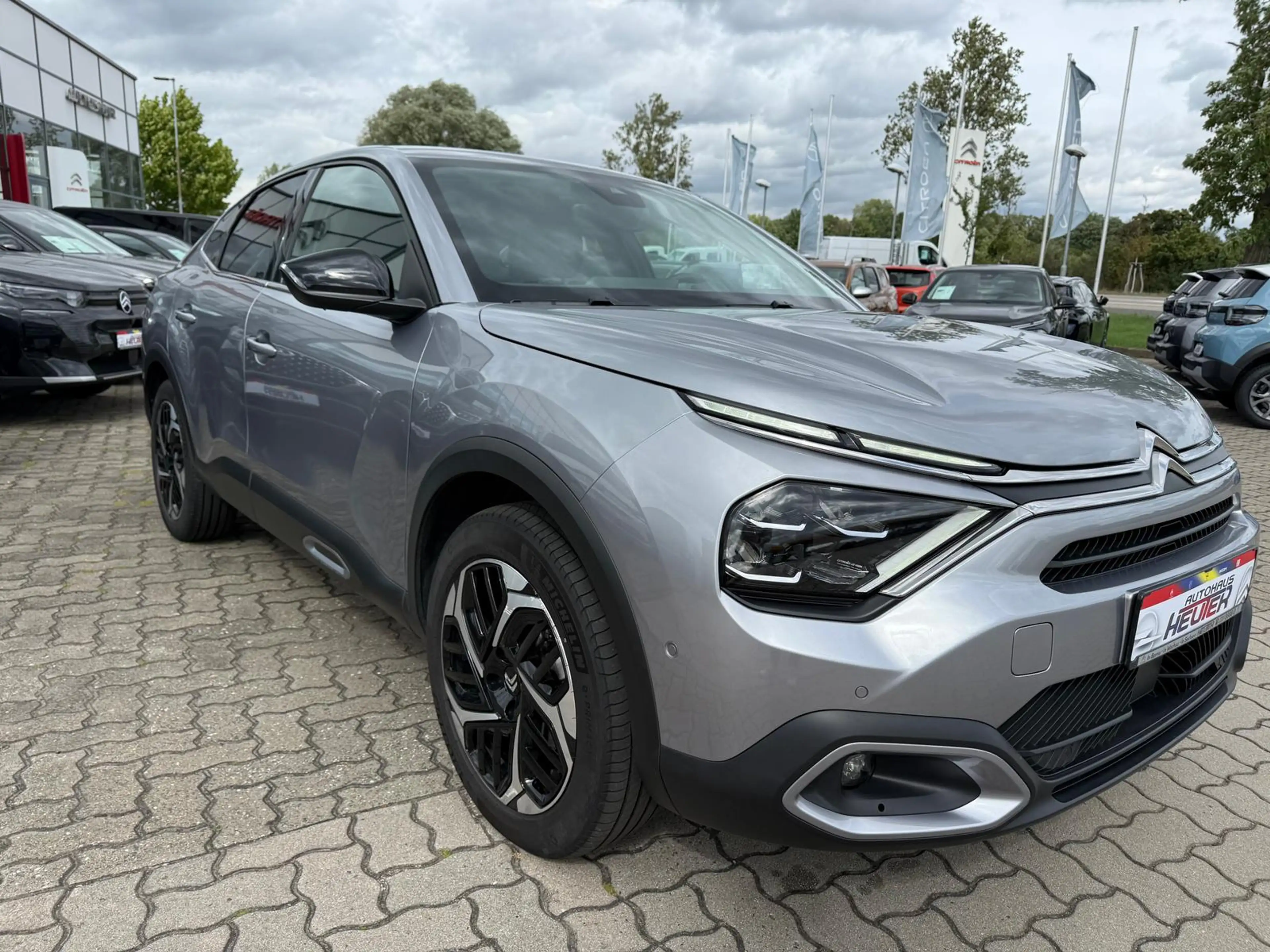 Citroen C4 X Max — photo 2