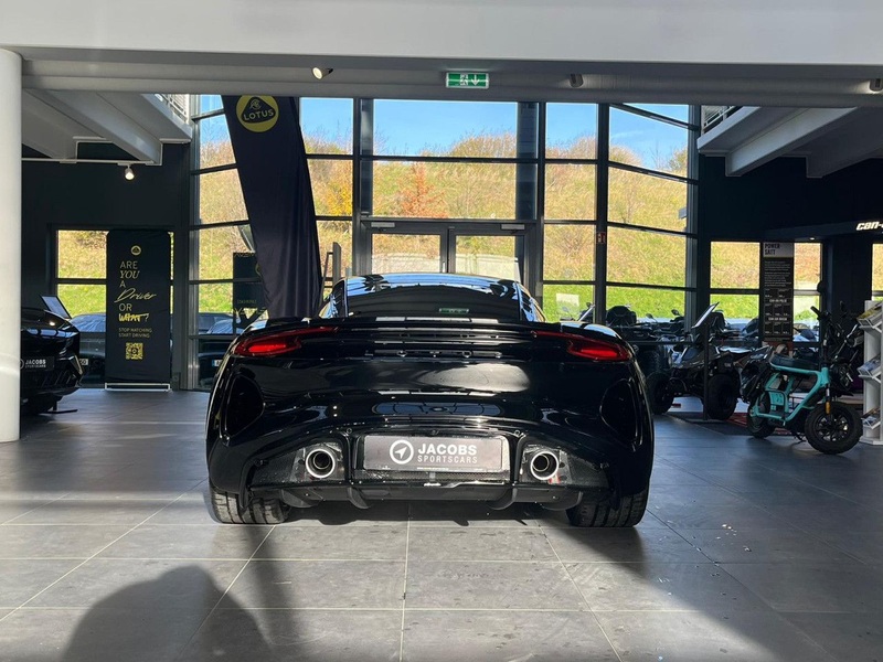 Lotus Emira V6 SE — photo 5