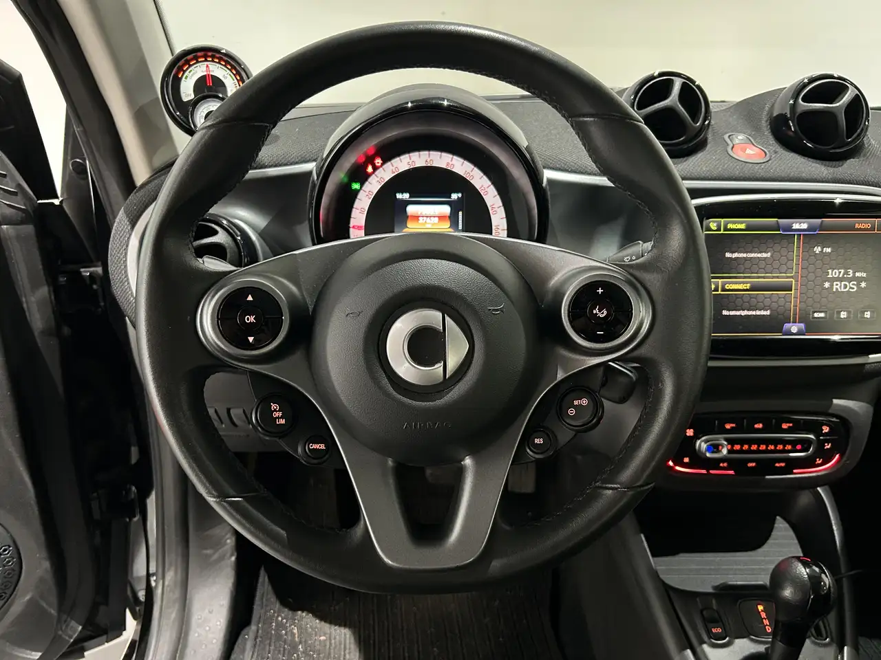 smart forTwo 2022 — фото 10