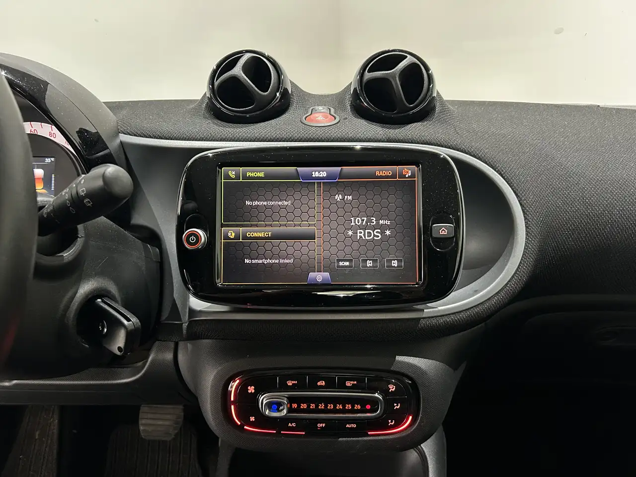 smart forTwo 2022 — фото 9