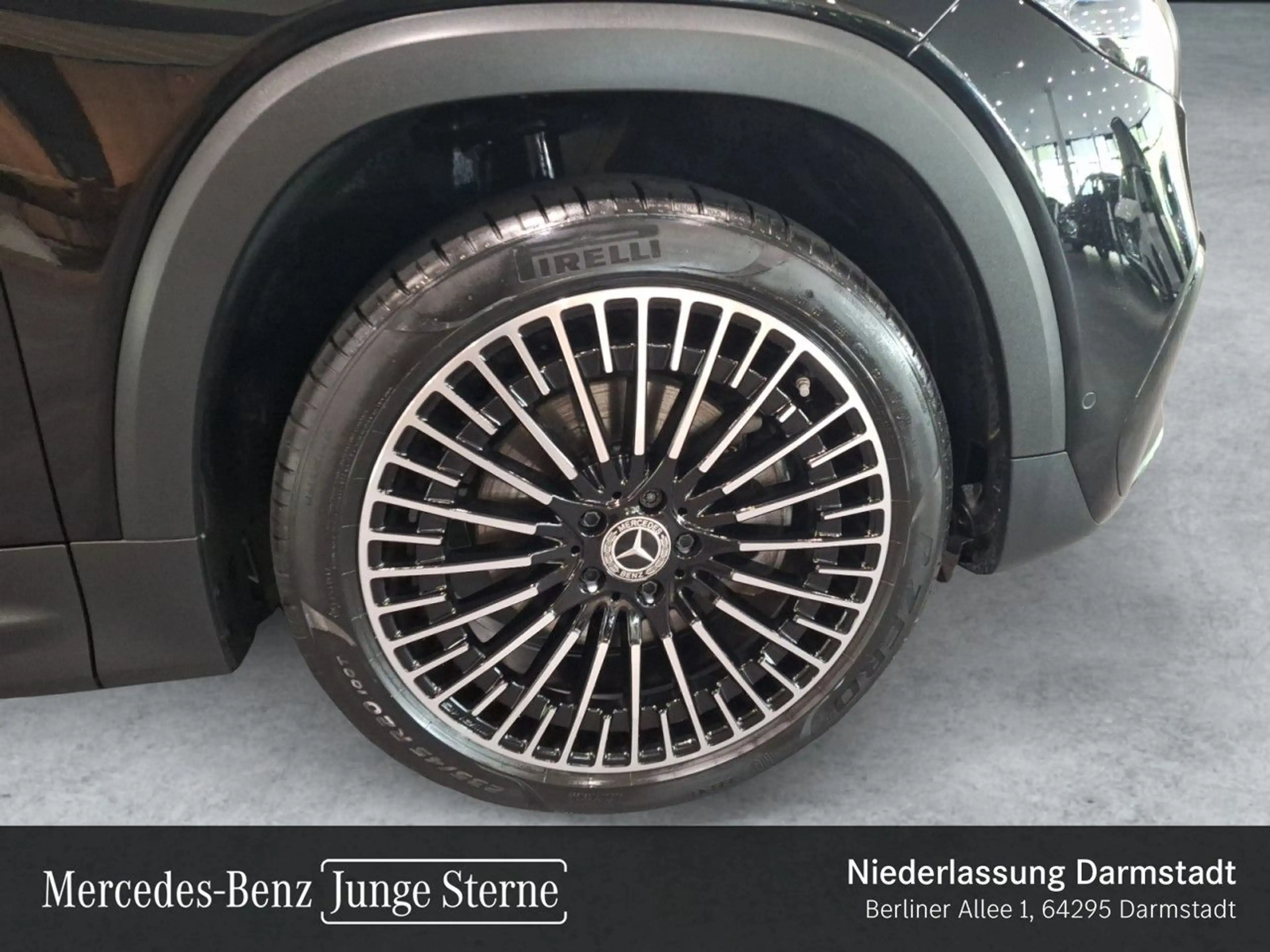 Mercedes-Benz EQB 350 4M AMG+NIGHT+20"+PLUS-PAKET+PANO+KAMERA — photo 8