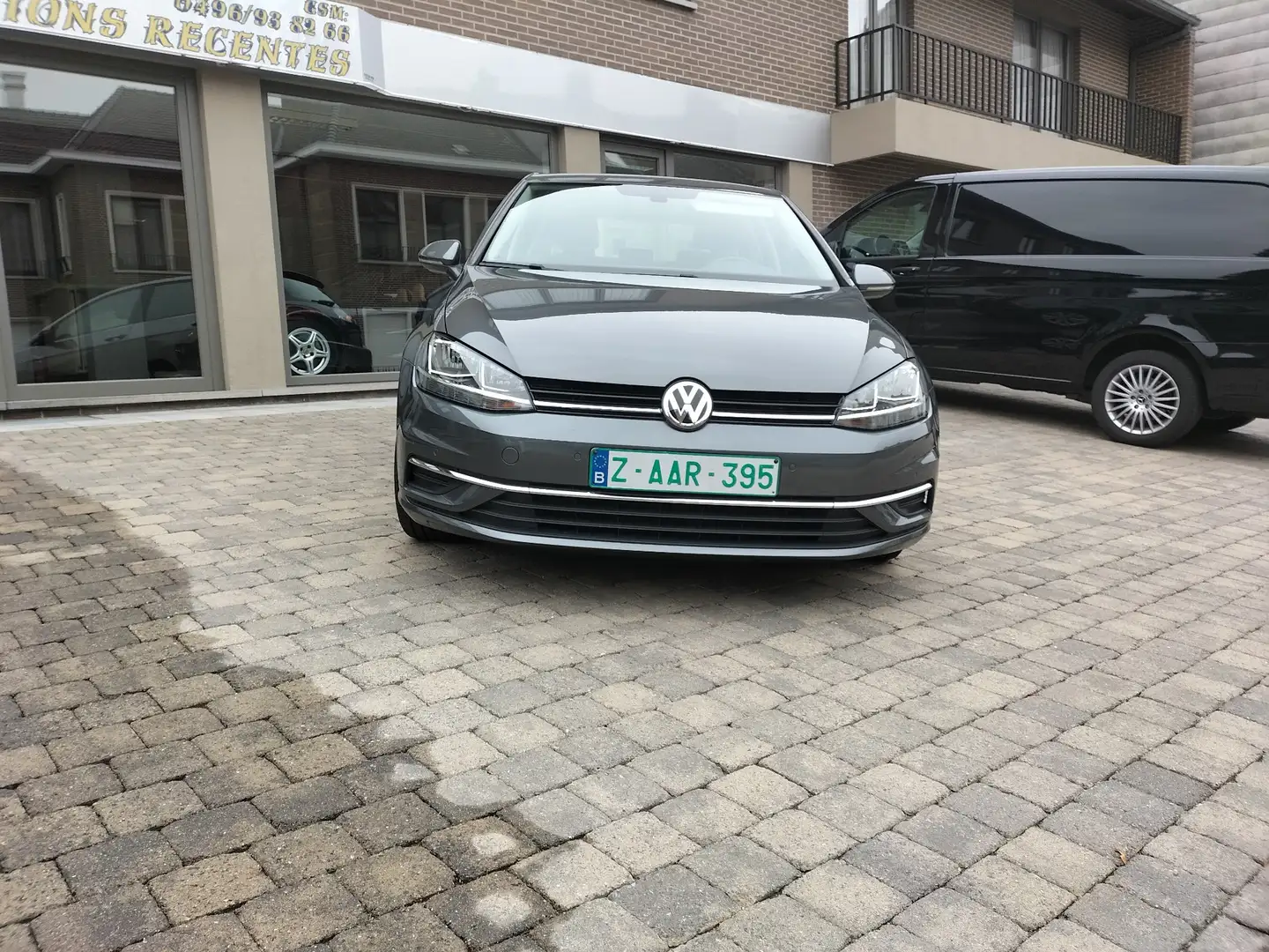 Volkswagen Golf Golf 1.0 TSI Comfortline OPF (EU6.2) Gris - 1