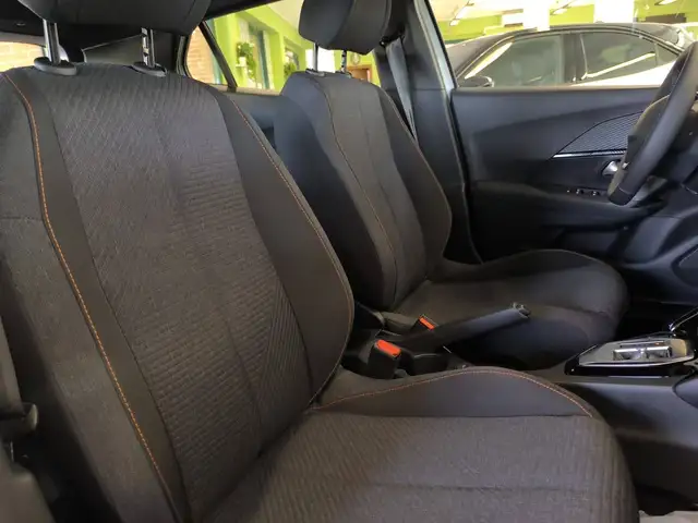 Peugeot 2008 view 15