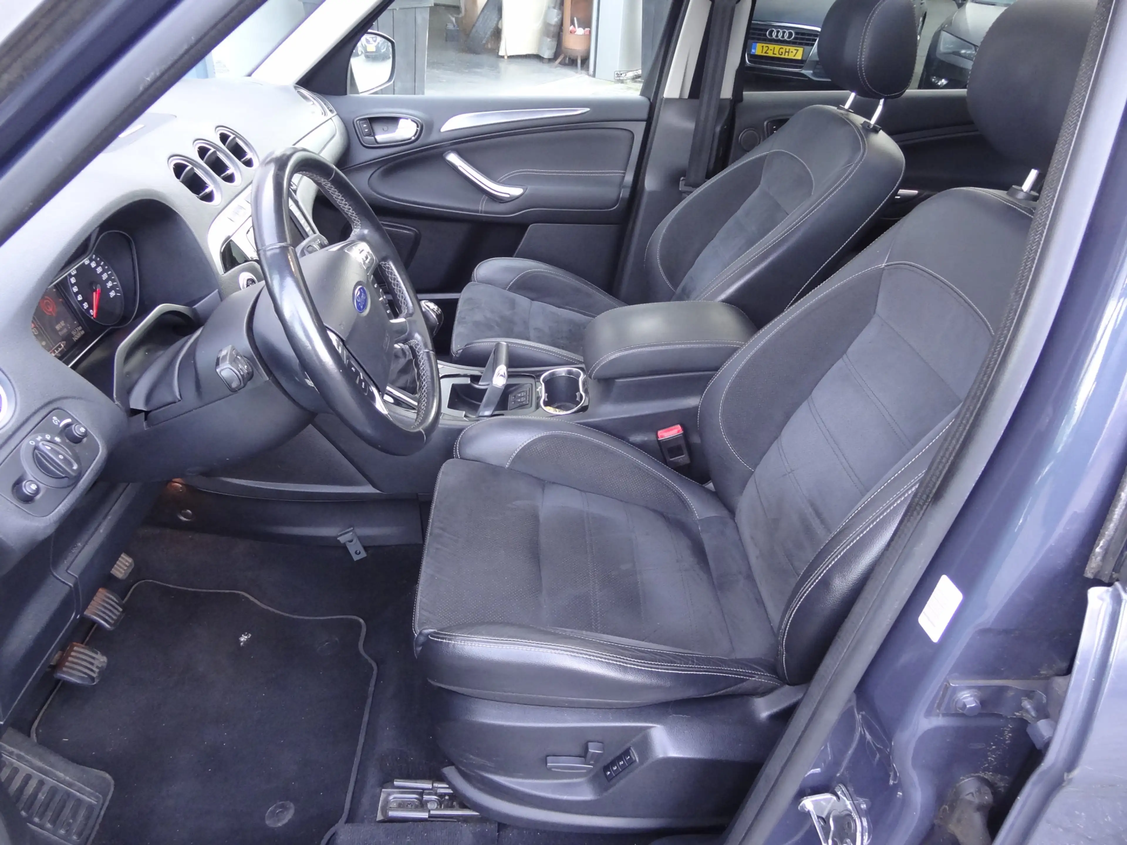 Ford S-Max 1.6 EcoBoost Platinum 7p. | NL-AUTO | CRUISE | TRE — photo 3