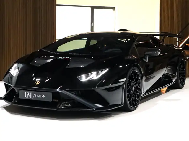 Lamborghini Huracán STO/ TRACK PACK/ AKRAPOVIC/ FULL PPF