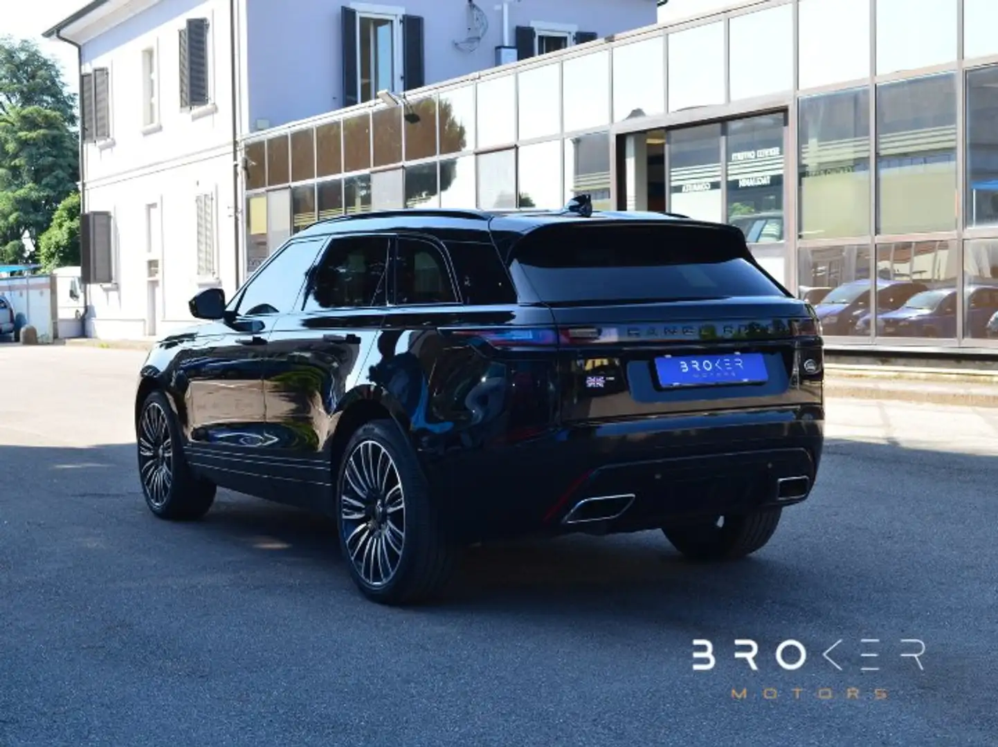 Land Rover Range Rover Velar 3.0d V6 R-Dynamic HSE 275cv CERCHI 22" Zwart - 2
