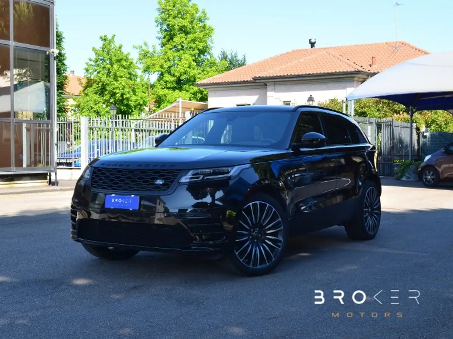 Land Rover Range Rover Velar 3.0d V6 R-Dynamic HSE 275cv CERCHI 22" Zwart - 1