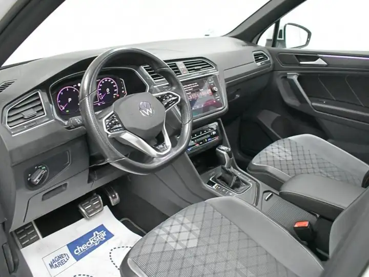 Volkswagen Tiguan 2.0 TDI R Line DSG 2022, foto 8