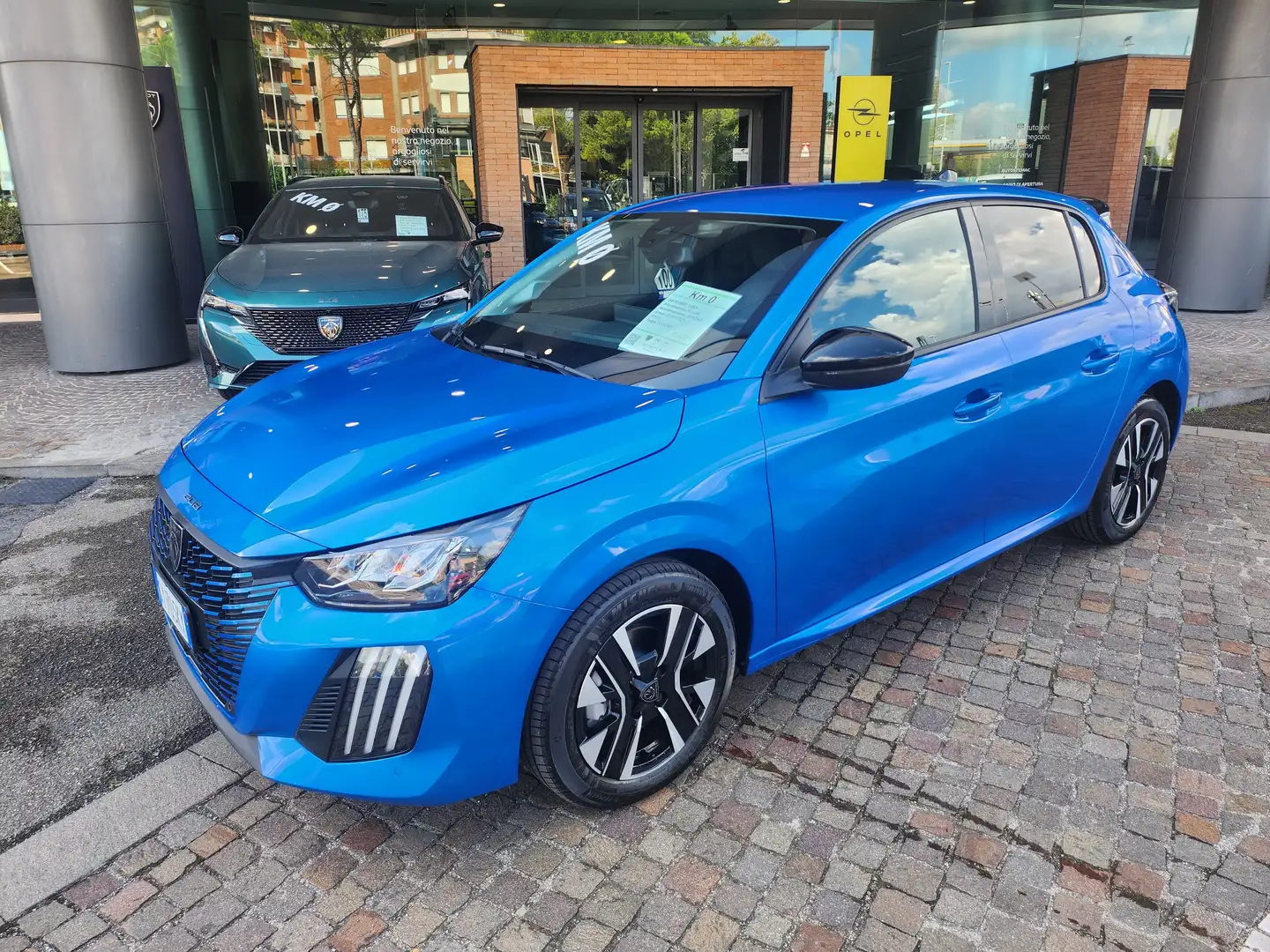 Peugeot 208 208 II 1.2 hybrid Allure 110cv e-dcs 6 Blauw - 2