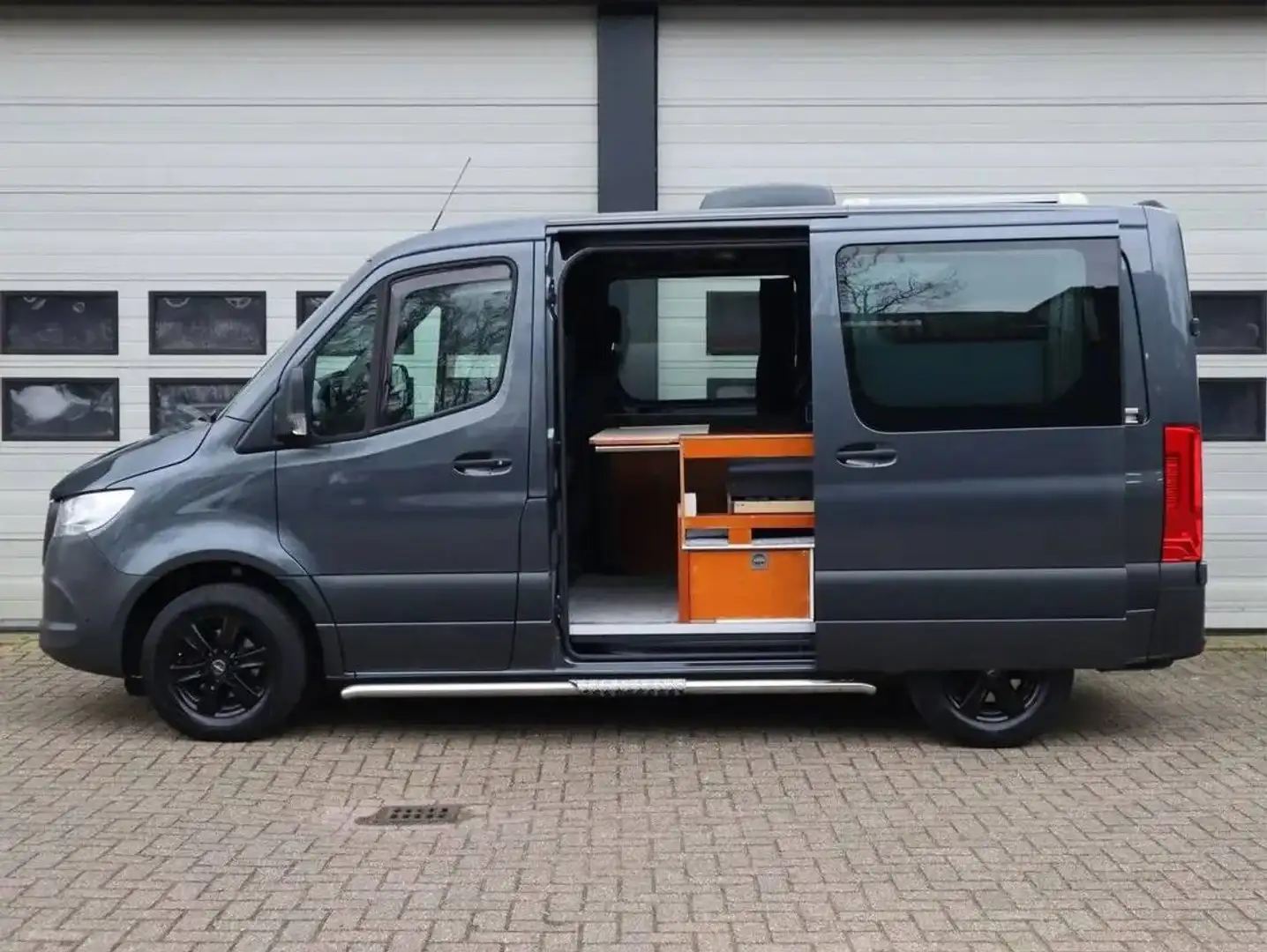 Mercedes-Benz Sprinter Mercedes-Benz Sprinter 211 CDI Euro 6 Camper Van Gris - 2