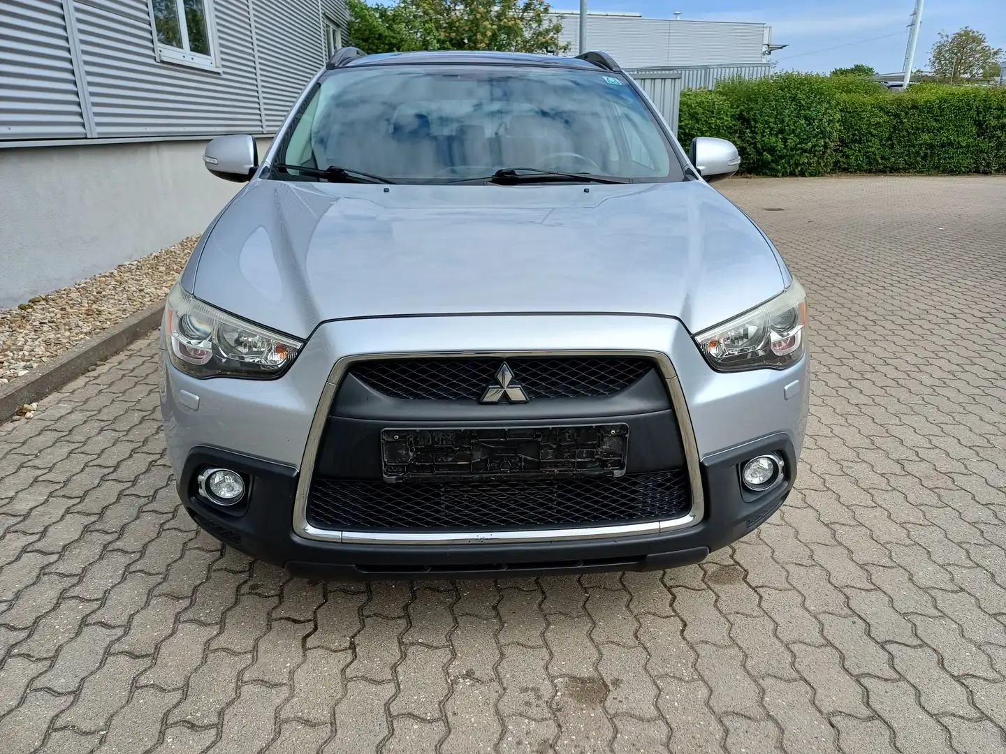 Mitsubishi ASX 1.8 DI-D 2WD Edition Silber - 1