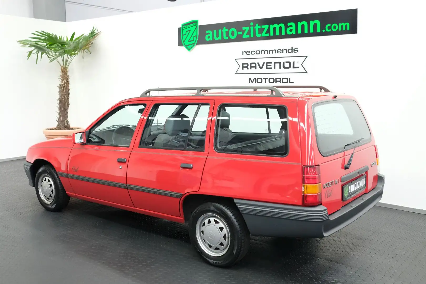Opel Kadett 1.6l Caravan Club TOP Zustand OLDTIMER Rot - 2