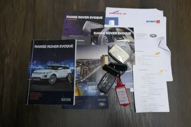 Land Rover Range Rover Evoque view 6