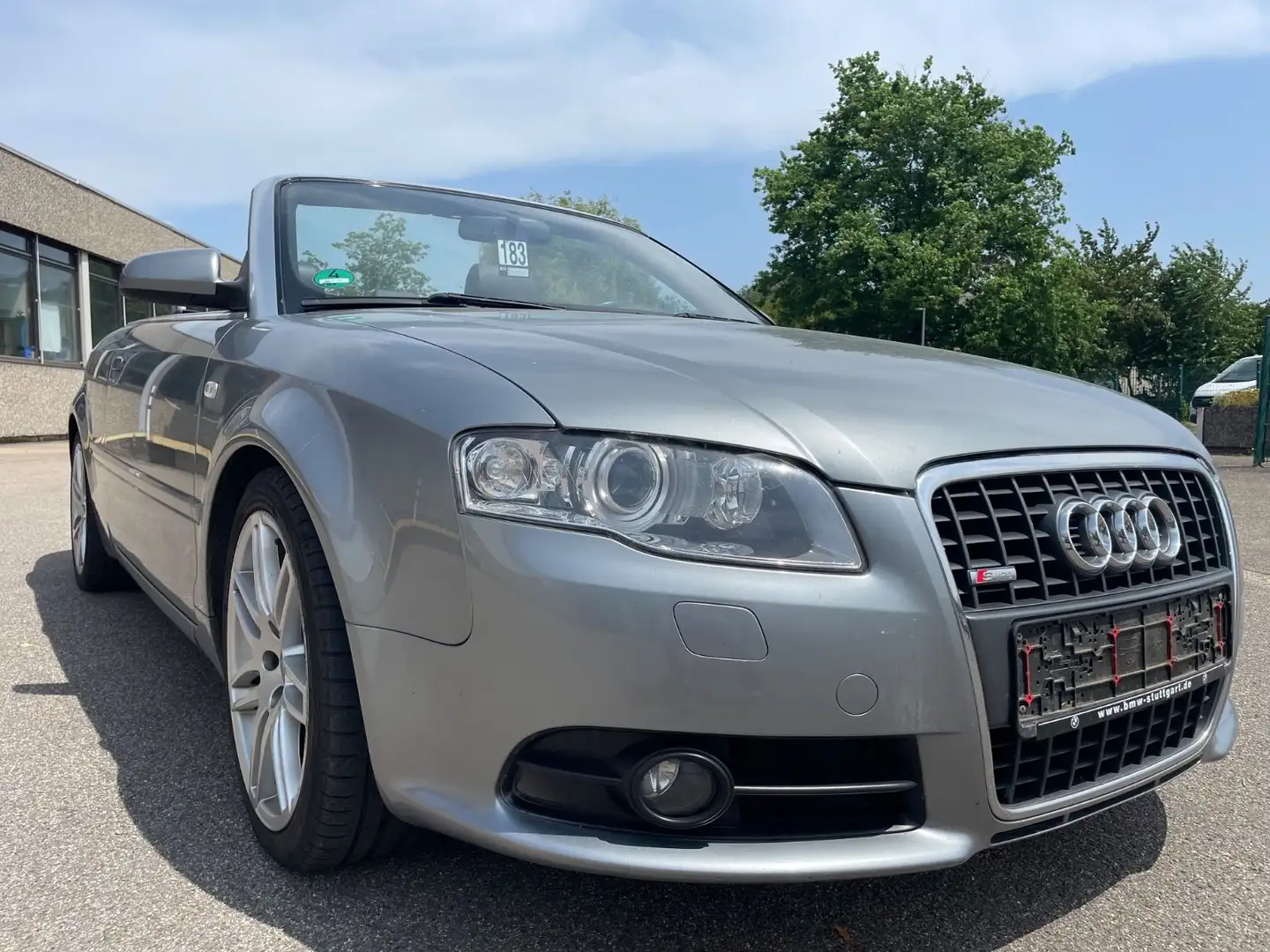 Audi A4 Cabriolet 2.0 TFSI S line Sport / Plus Grau - 2