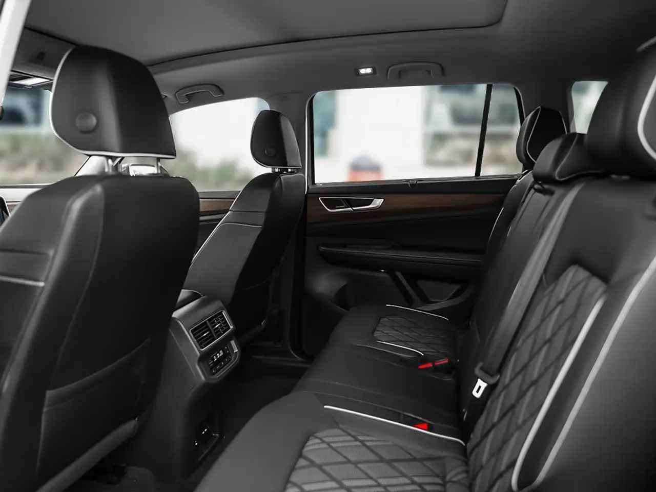 Volkswagen Atlas снимка Volkswagen Atlas