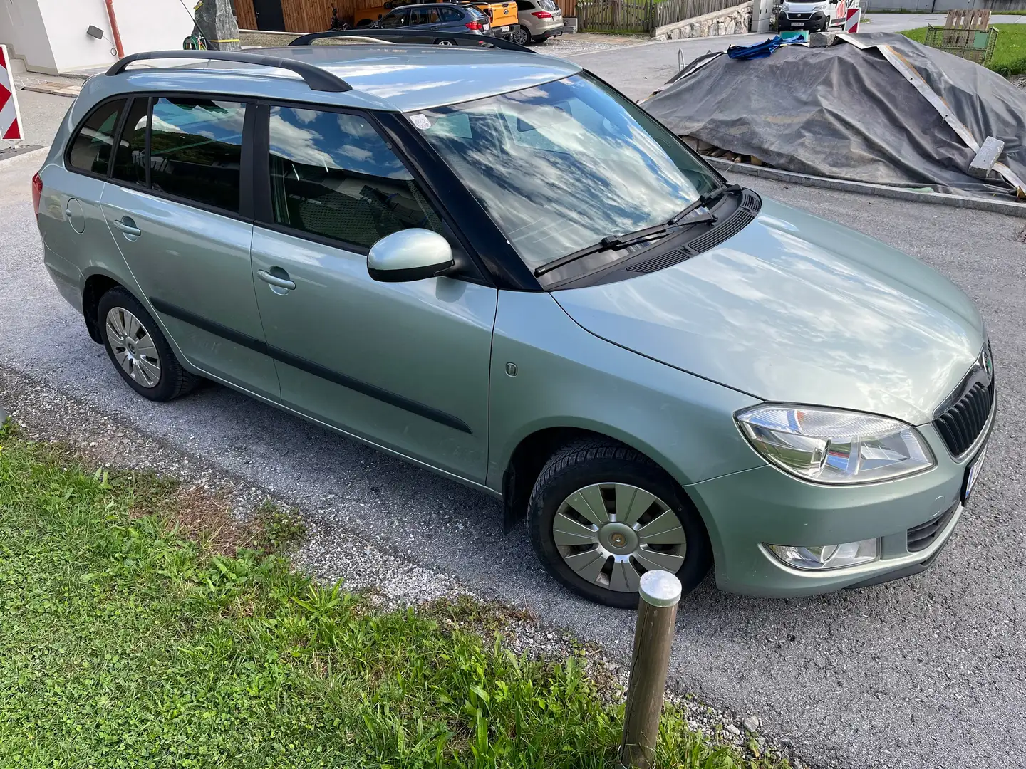 Skoda Fabia Fabia Combi Ambiente 1,6 TDI CR DPF Ambiente Grün - 2