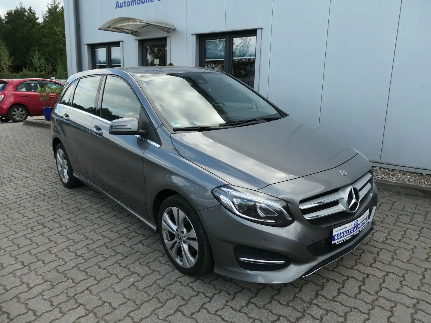 Mercedes-Benz B 180 CDI // Scheckh., AHK, Kamera uvm! Grijs - 2