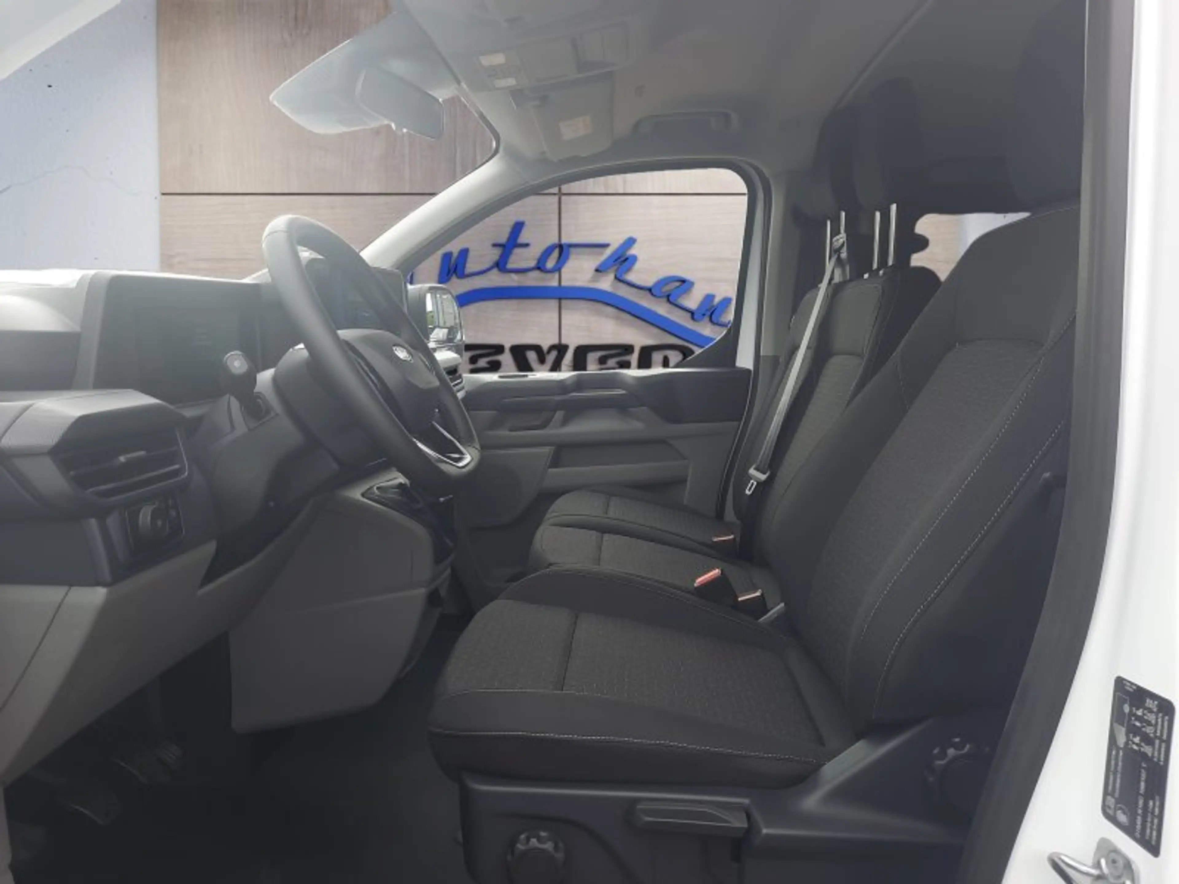 Ford Transit Custom L2 2.0d 136PS 9-Sitzer/5 J.Garantie/Kamera/Temp/Ap — photo 9