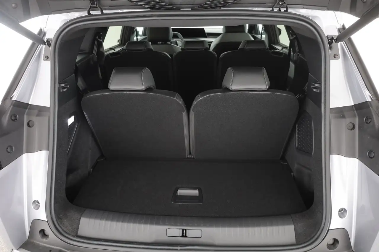 Peugeot 5008 2026 — фото 24