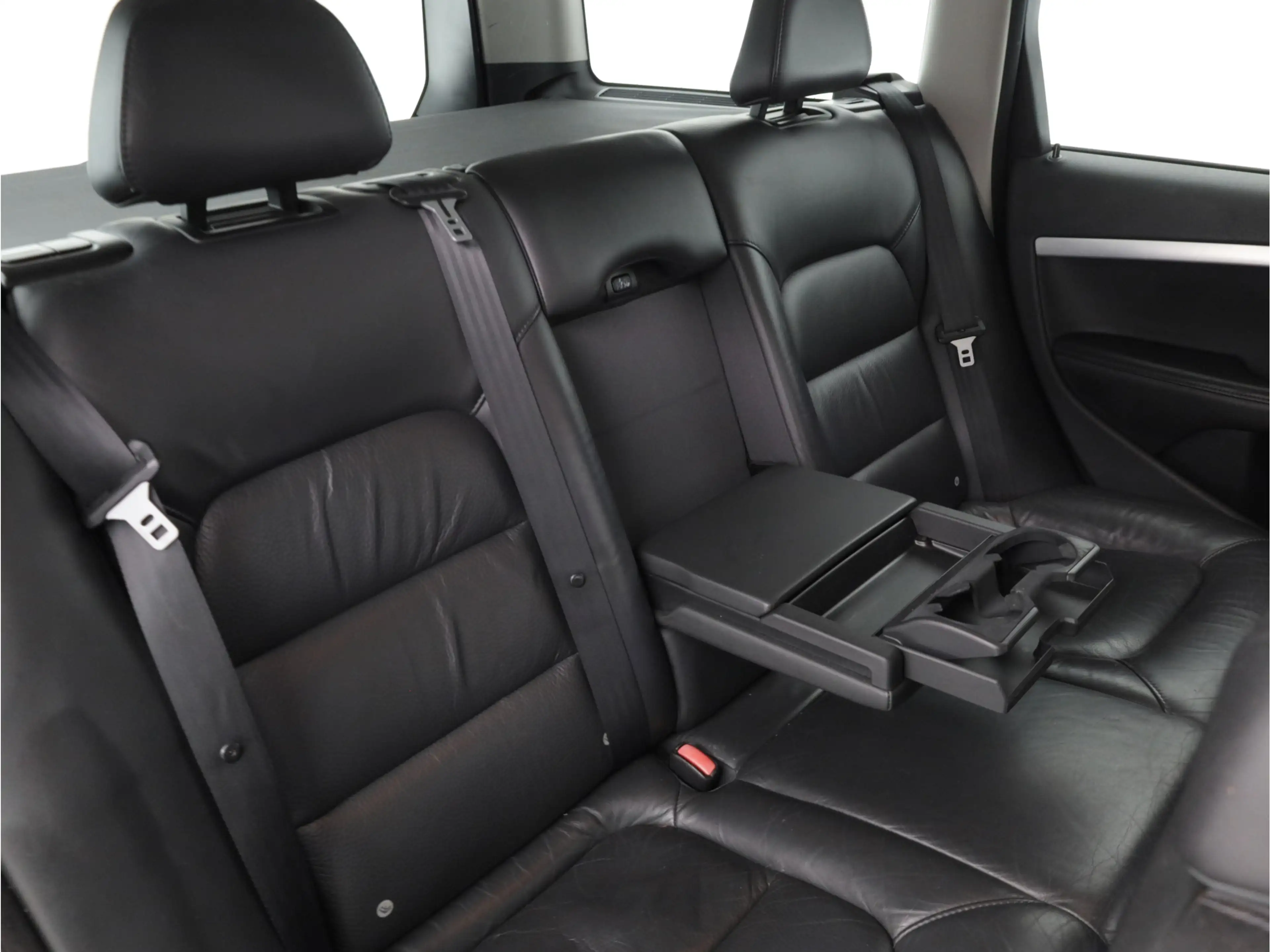Volvo V70 2.0T R-Edition, NL-auto — photo 12