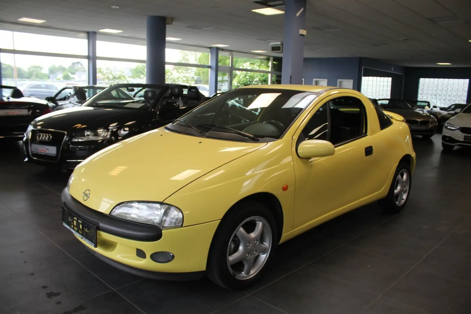 Opel Tigra 1,6 Żółty - 2