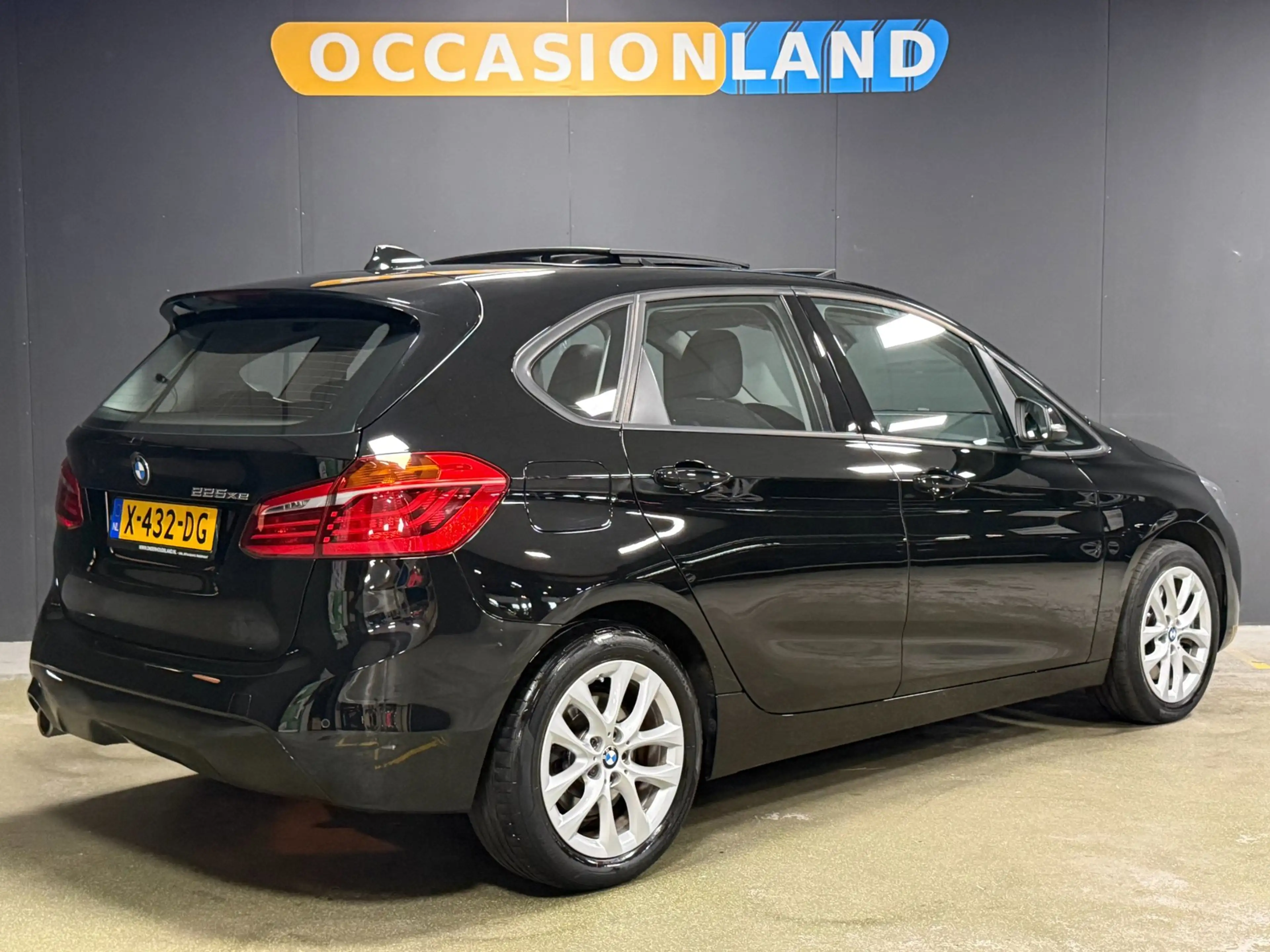 BMW 225 2-serie Active Tourer 225xe iPerformance Executive — photo 2