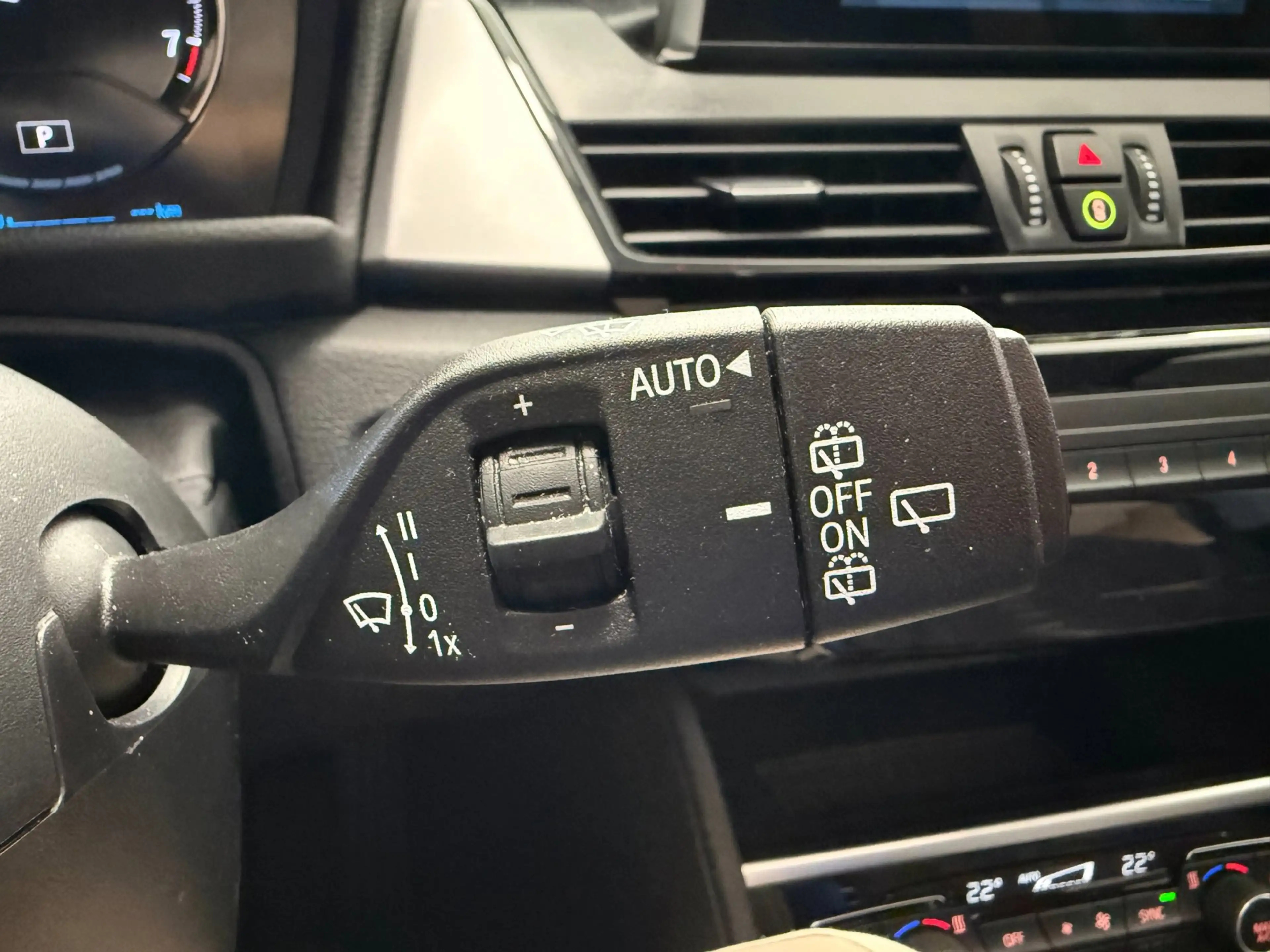 BMW 225 2-serie Active Tourer 225xe iPerformance Executive — photo 18