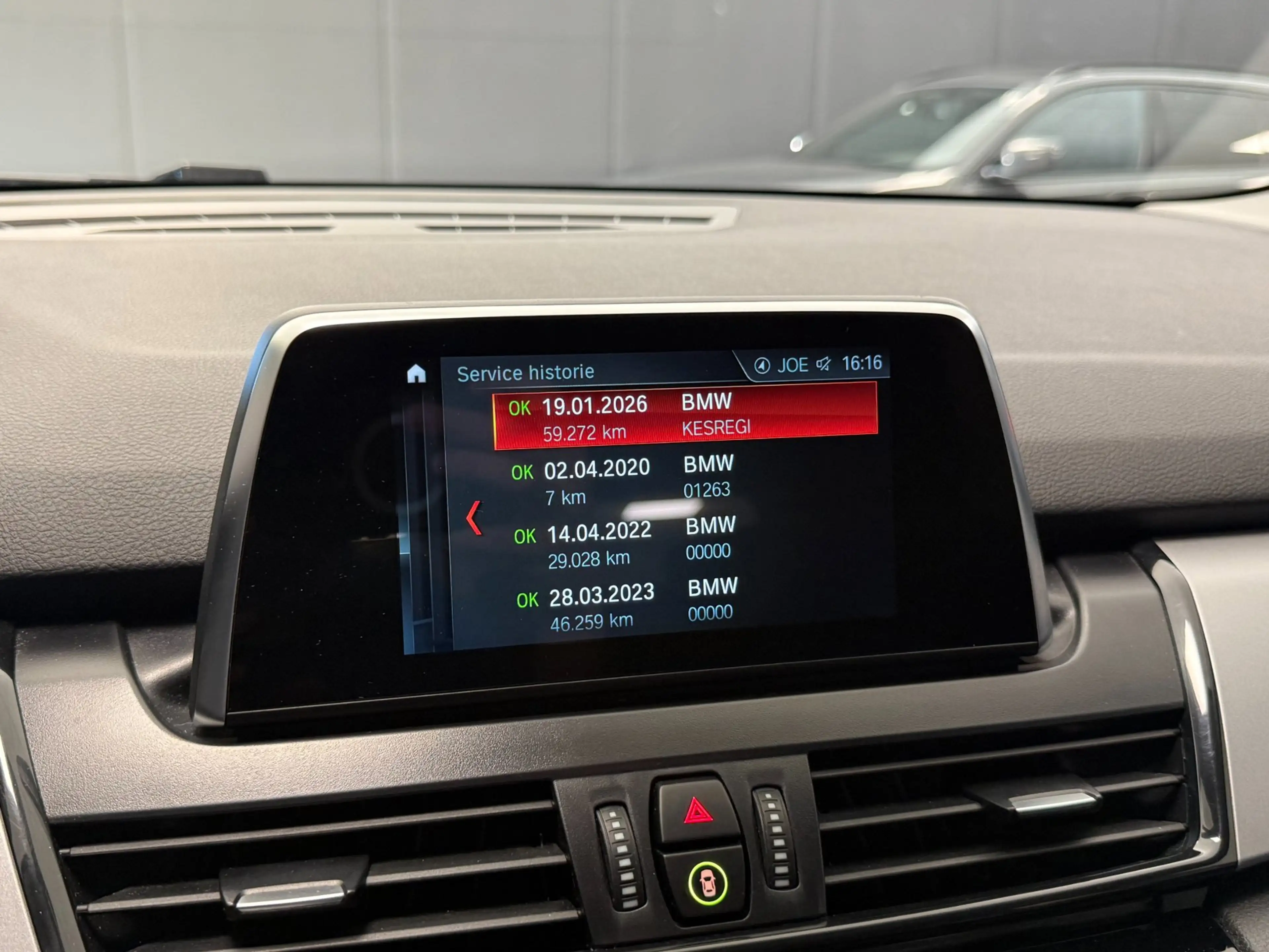 BMW 225 2-serie Active Tourer 225xe iPerformance Executive — photo 42