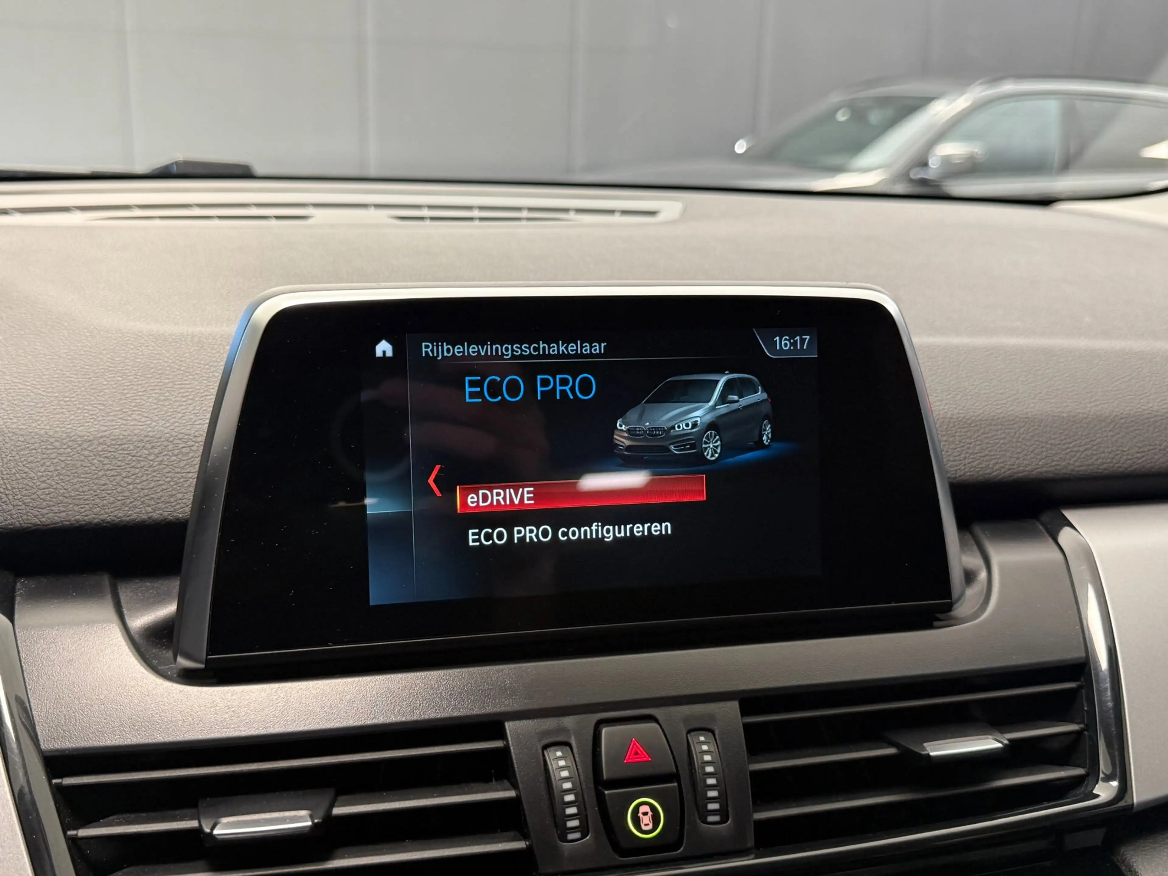 BMW 225 2-serie Active Tourer 225xe iPerformance Executive — photo 45