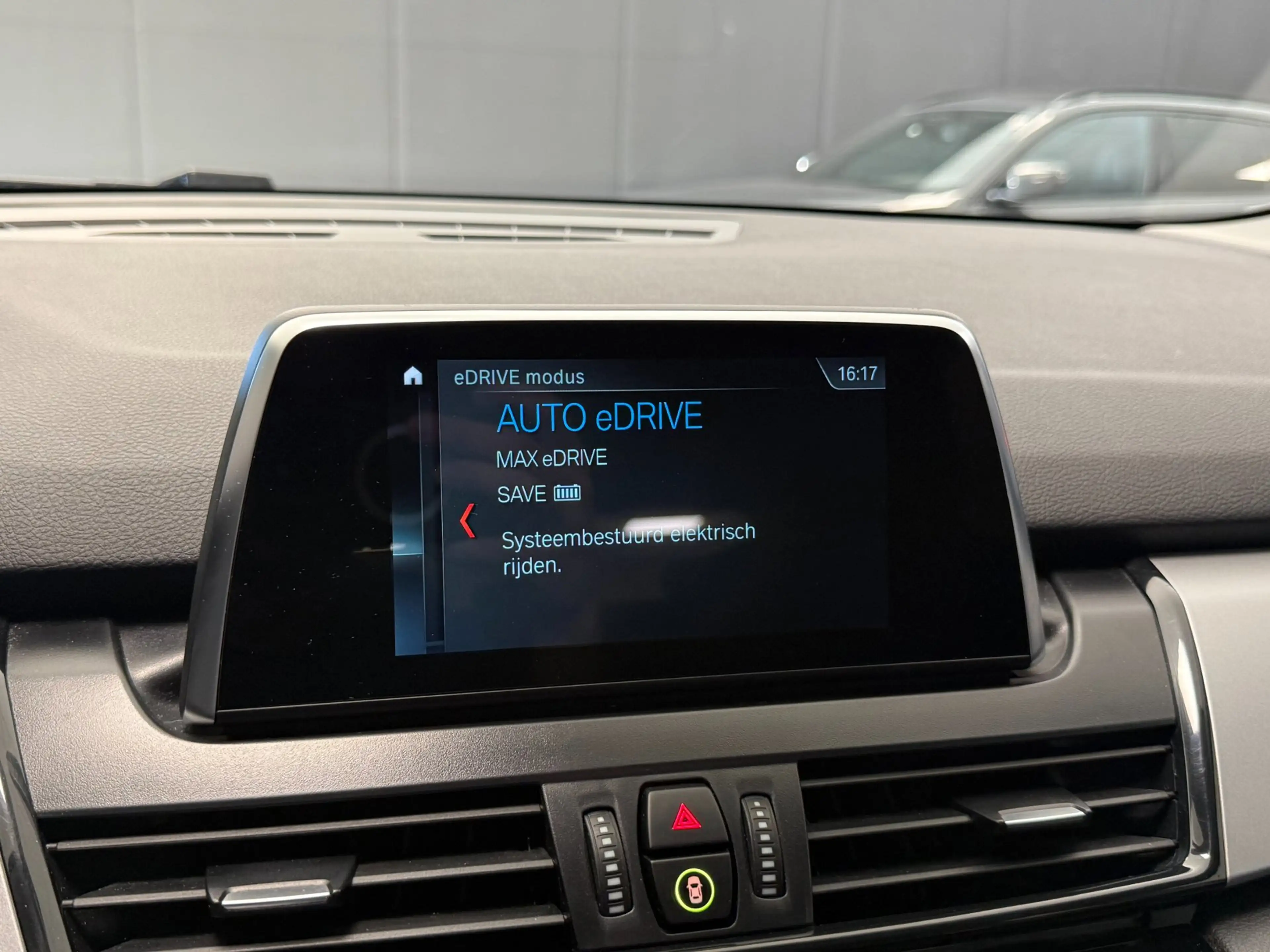 BMW 225 2-serie Active Tourer 225xe iPerformance Executive — photo 50