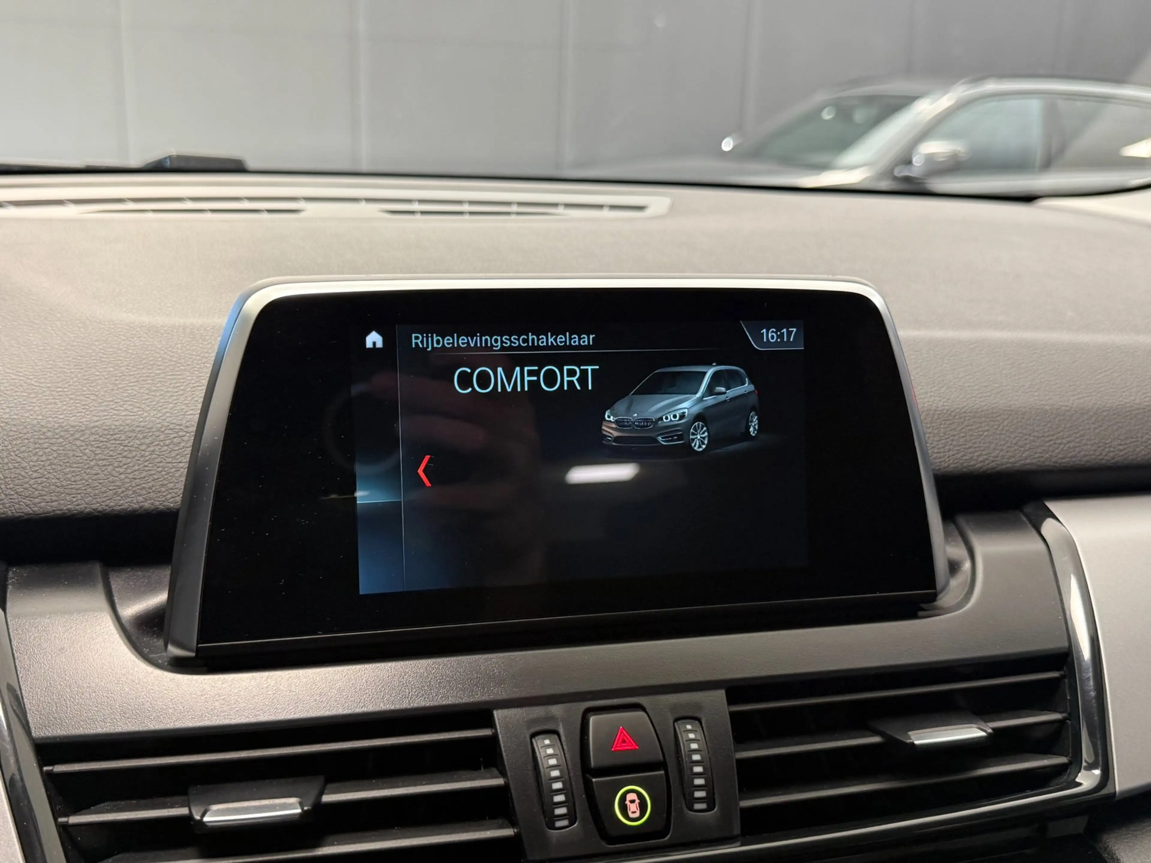 BMW 225 2-serie Active Tourer 225xe iPerformance Executive — photo 46