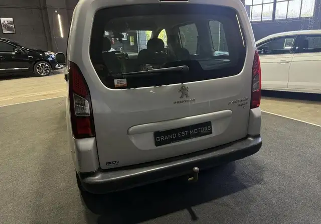 Peugeot Partner view 6