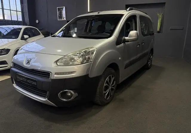 Peugeot Partner view 3