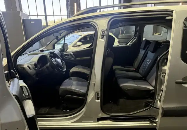 Peugeot Partner view 12