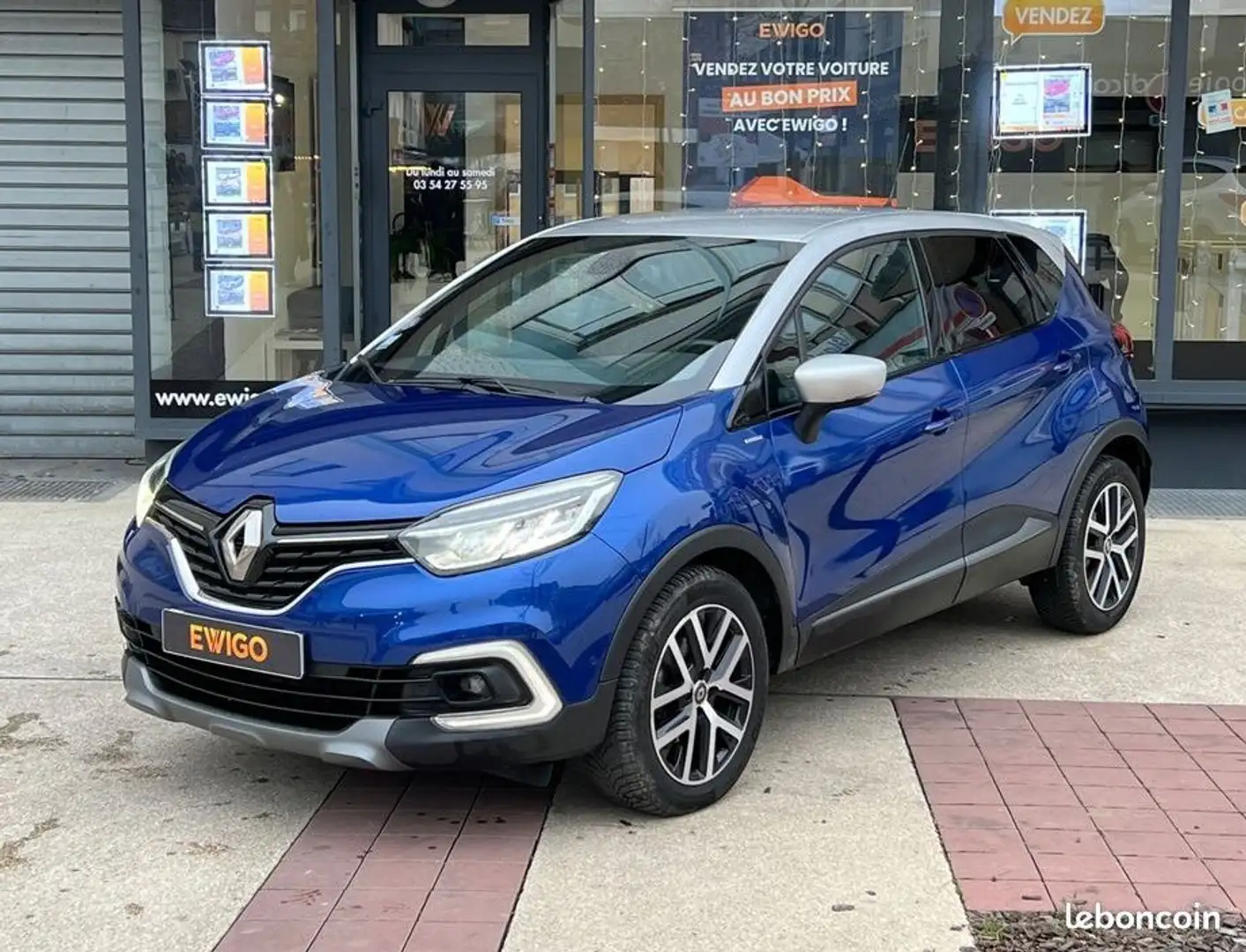 Renault Captur 1.2 tce 120ch energy s-edition entretien complet Bleu - 1