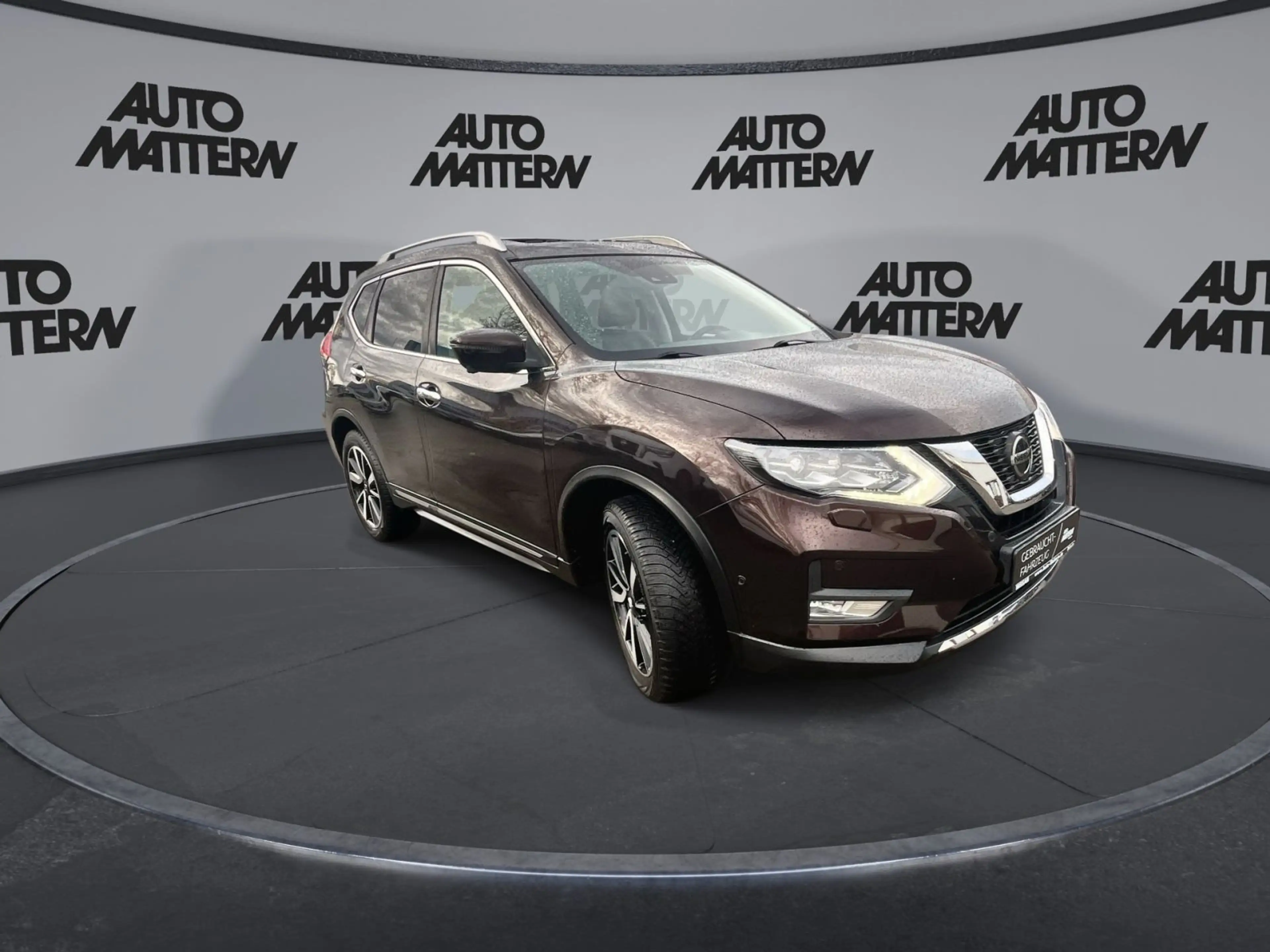 Nissan X-Trail 1.7DCi Tekna 4x2*Navi*Leder*Panorama — photo 2